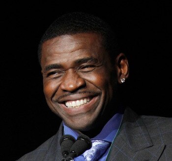 NEW YORK - SEPTEMBER 27:  Former NFL player Michael Irvin speaks during the 25th Great Sports Legends Dinner to benefit The Buoniconti Fund to Cure Paralysis at The Waldorf=Astoria on September 27, 2010 in New York City.  (Photo by Thos Robinson/Getty Ima