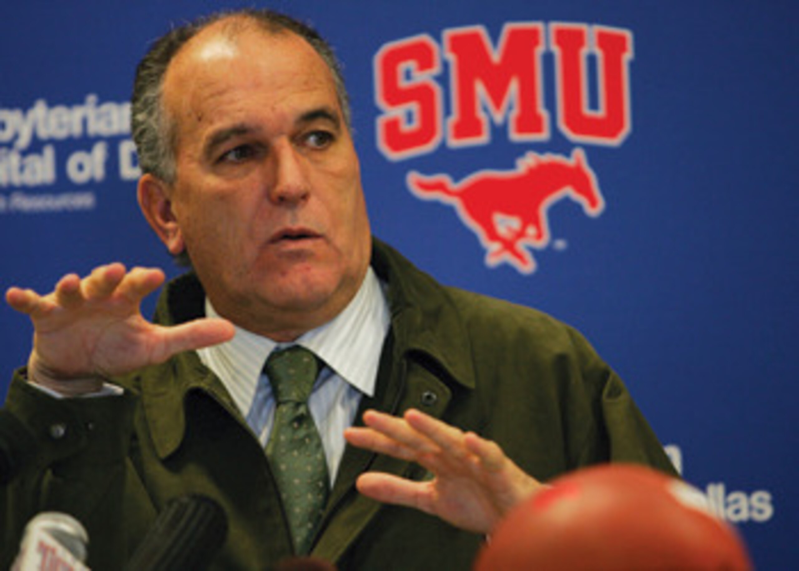 Southern Methodist head coach June Jones