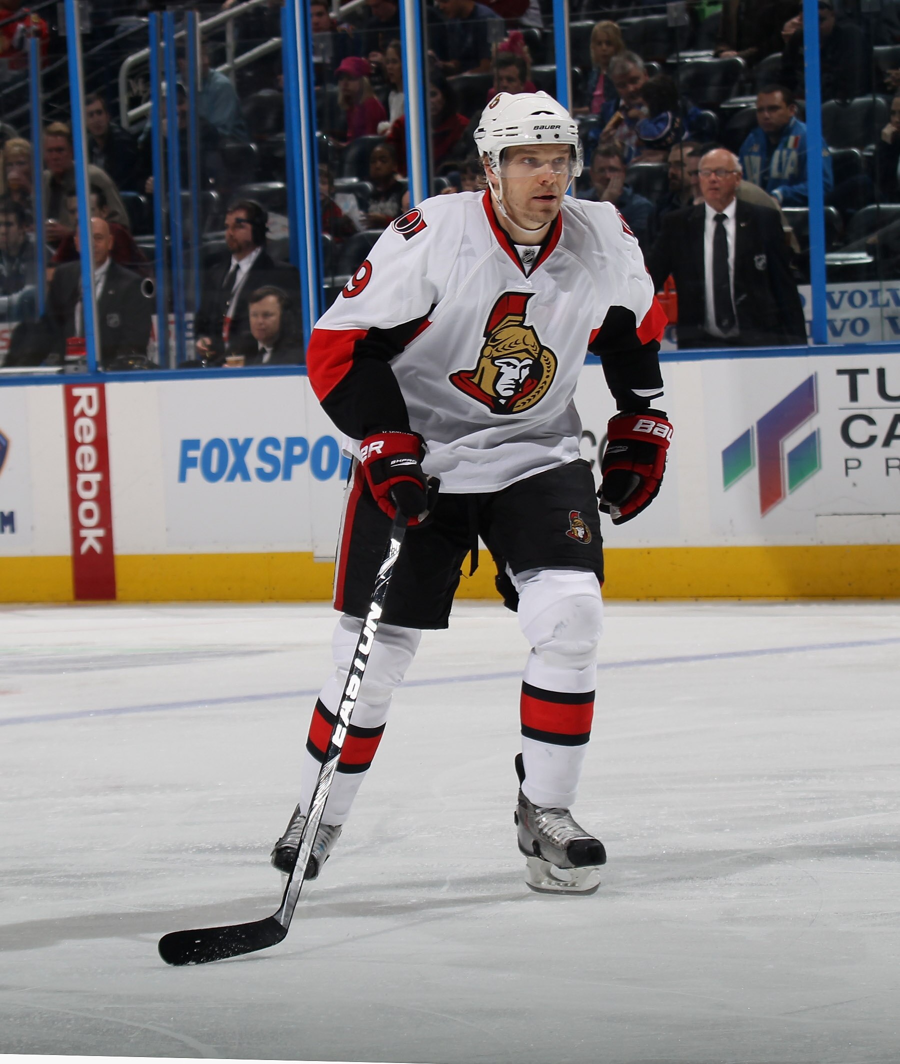 ATLANTA, GA - MARCH 27:  Milan Michalek #9 of the Ottawa Senators skates against the ATlanta Thrashers at the Philips Arena on March 27, 2011 in Atlanta, Georgia. The Thrashers defeated the 5-4 in the shoot out.  (Photo by Bruce Bennett/Getty Images)