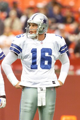 2 Dec 2001:  Quarterback Ryan Leaf #16 of the Dallas Cowboys warms up before the game against the Washington Redskins at Fed-Ex Field in Landover, Maryland.  The Cowboys defeated the Redskins with a final score of 20-14. Digital Image. Mandatory Credit: J