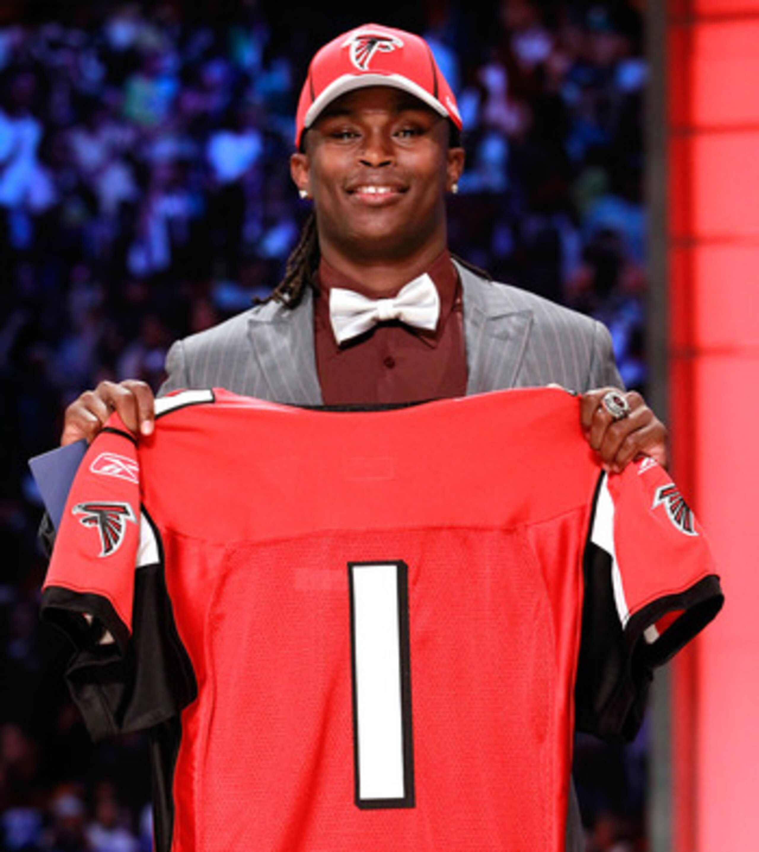 NEW YORK, NY - APRIL 28:  Julio Jones, #6 overall pick by the Atlanta Falcons, holds up a jersey on stage during the 2011 NFL Draft at Radio City Music Hall on April 28, 2011 in New York City.  (Photo by Chris Trotman/Getty Images)