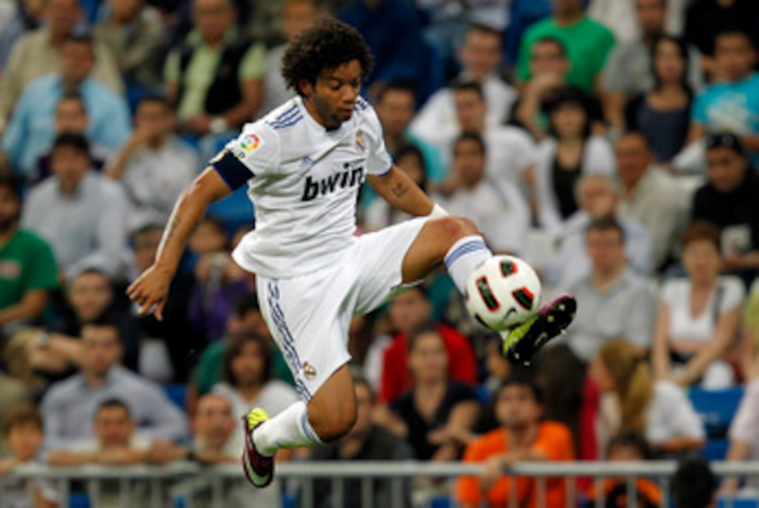 MADRID, SPAIN - MAY 10: Marcelo Vieira of Real Madrid controls the ball during the La Liga match between Real Madrid and Getafe at Estadio Santiago Bernabeu on May 10, 2011 in Madrid, Spain. (Photo by Angel Martinez/Getty Images) MADRID, SPAIN - MAY 10: Marcelo Vieira of Real Madrid controls the ball during the La Liga match between Real Madrid and Getafe at Estadio Santiago Bernabeu on May 10, 2011 in Madrid, Spain. (Photo by Angel Martinez/Getty Images)