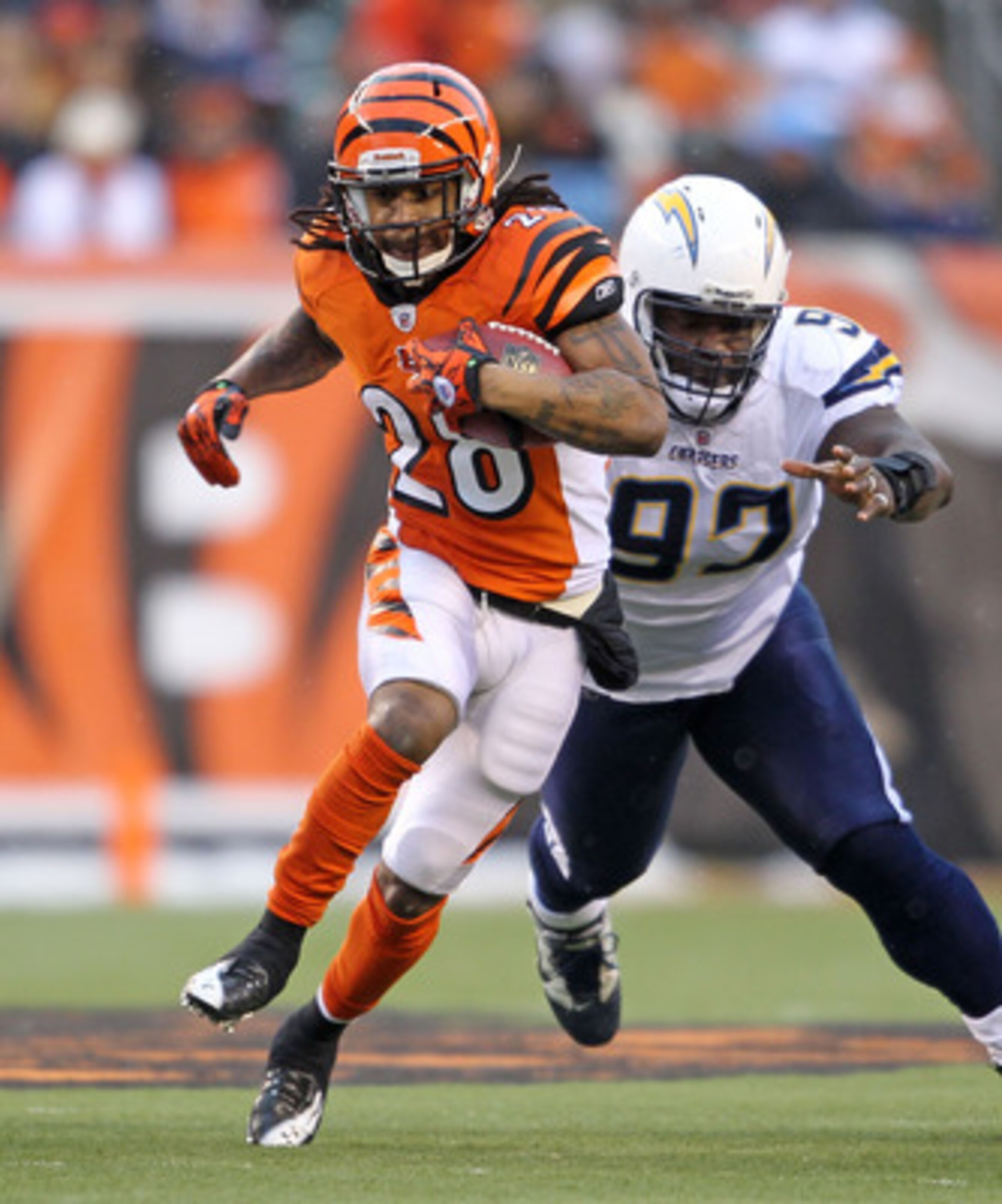 CINCINNATI - DECEMBER 26:  Bernard Scott #28 of the Cincinnati Bengals runs with the ball during the NFL game against the San Diego Chargers at Paul Brown Stadium on December 26, 2010 in Cincinnati, Ohio. The Bengals 34-20.  (Photo by Andy Lyons/Getty Ima