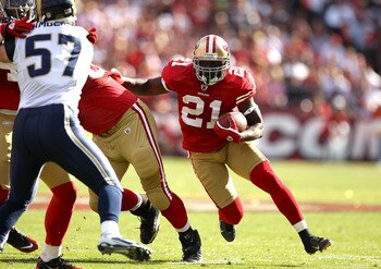 SAN FRANCISCO - NOVEMBER 14:  Frank Groe #21 of the San Francisco 49ers in action against the St. Louis Rams at Candlestick Park on November 14, 2010 in San Francisco, California.  (Photo by Ezra Shaw/Getty Images)