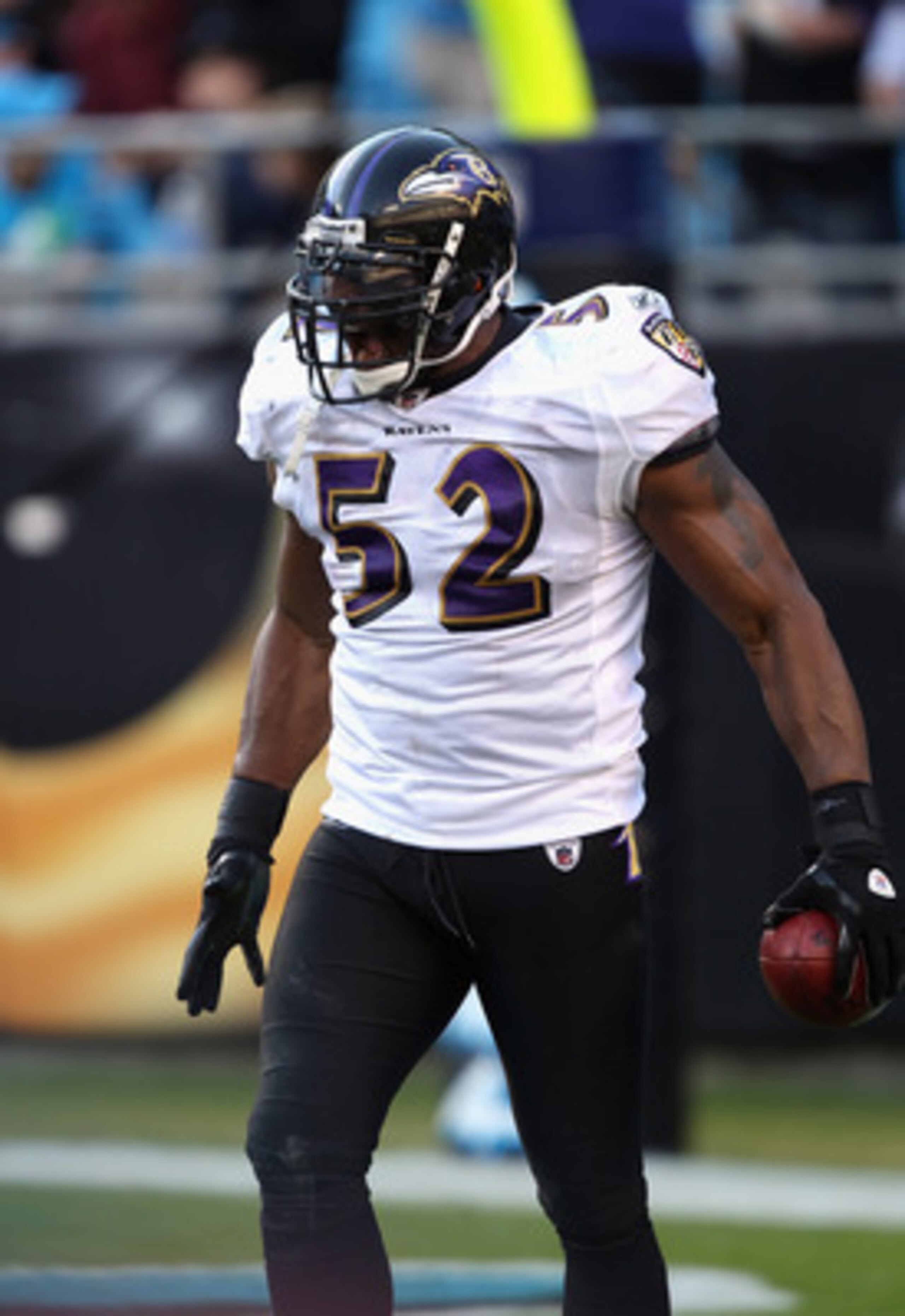 CHARLOTTE, NC - NOVEMBER 21: Ray Lewis #52 of the Baltimore Ravens celebrates after scoring a touchdown against the Carolina Panthers at Bank of America Stadium on November 21, 2010 in Charlotte, North Carolina. (Photo by Streeter Lecka/Getty Images) CHARLOTTE, NC - NOVEMBER 21: Ray Lewis #52 of the Baltimore Ravens celebrates after scoring a touchdown against the Carolina Panthers at Bank of America Stadium on November 21, 2010 in Charlotte, North Carolina. (Photo by Streeter Lecka/Getty Images)