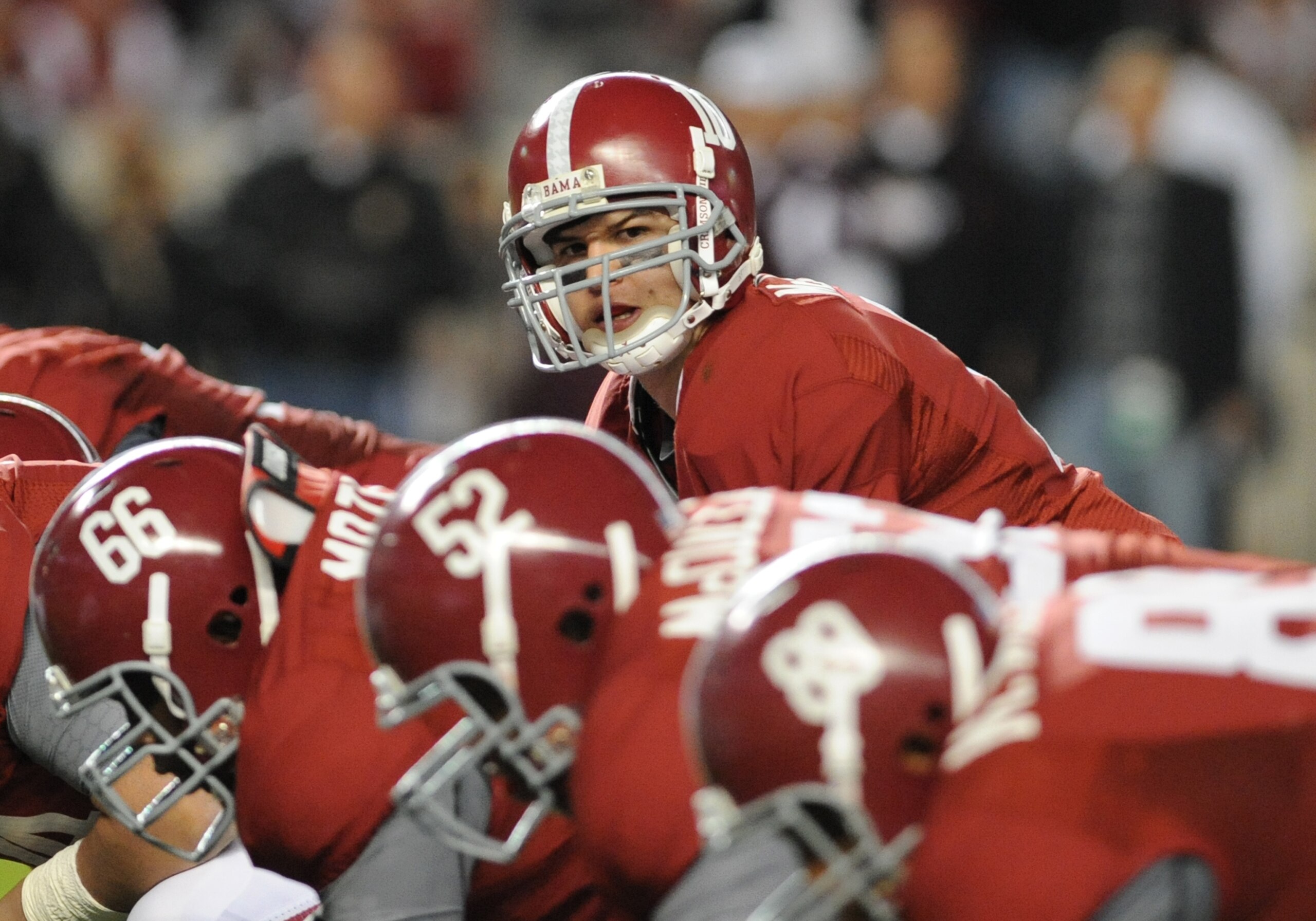 TUSCALOOSA, AL - NOVEMBER 13: Quarterback A. J. McCarron #10 of the Alabama Crimson Tide sets for play against the Mississippi State Bulldogs November 13, 2010 at Bryant-Denny Stadium in Tuscaloosa, Alabama.  (Photo by Al Messerschmidt/Getty Images)