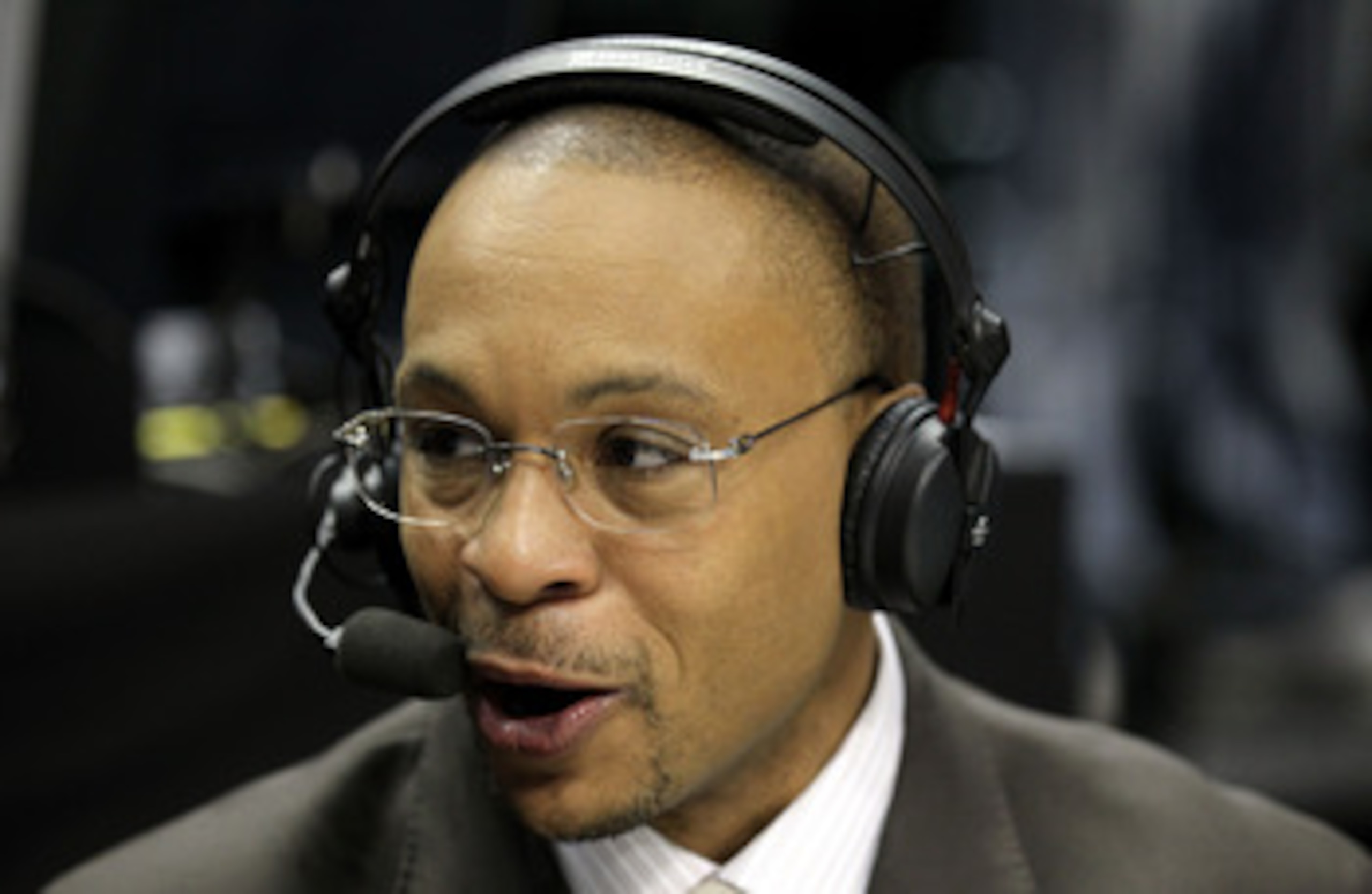 INDIANAPOLIS, IN - MARCH 10:  Big Ten Network announcer Gus Johnson calls the game between the Penn State Nittany Lions and the Indiana Hoosiers during the first round of the 2011 Big Ten Men's Basketball Tournament at Conseco Fieldhouse on March 10, 2011