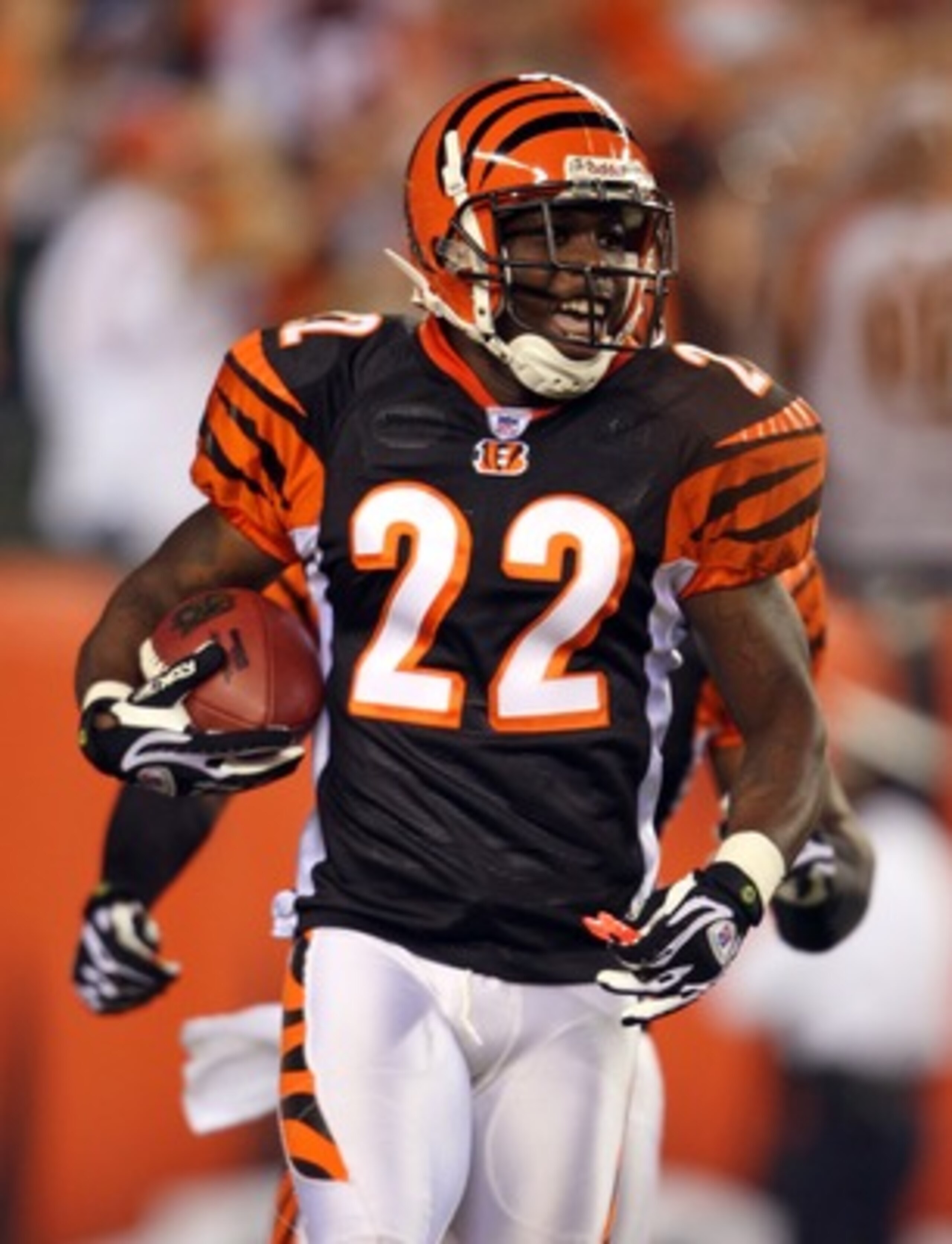 CINCINNATI - OCTOBER 21:  Johnathan Joseph #22 of the Cincinnati Bengals celebrates after returning an interception for a touchdown against the New York Jets during the NFL game on October 21, 2007 at Paul Brown Stadium in Cincinnati, Ohio.  (Photo by And
