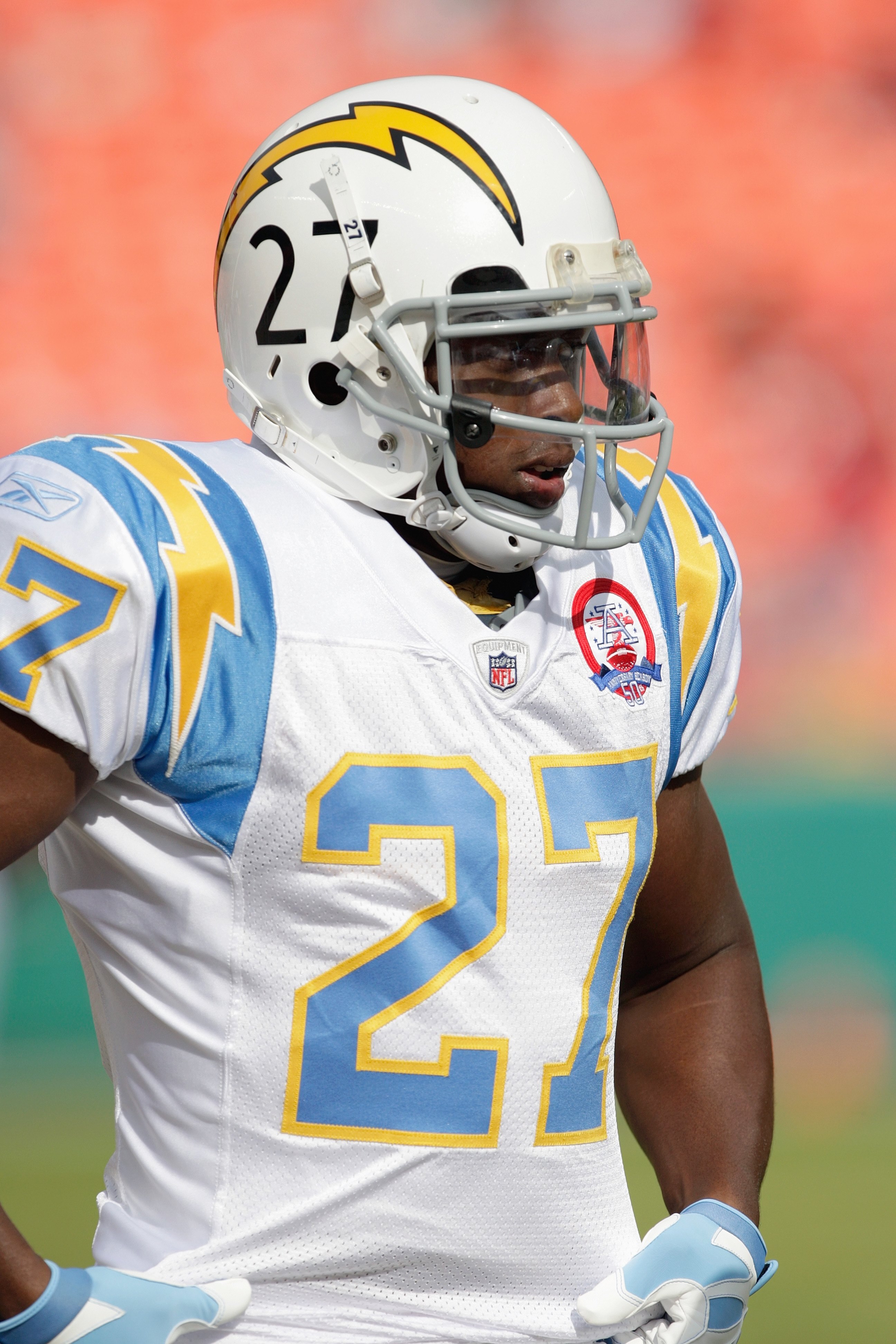 KANSAS CITY, MO - OCTOBER 25: Paul Oliver #27 of the San Diego Chargers warms up before the game against the Kansas City Chiefs on October 25, 2009 at Arrowhead Stadium in Kansas City, Missouri. (Photo by Jamie Squire/Getty Images)