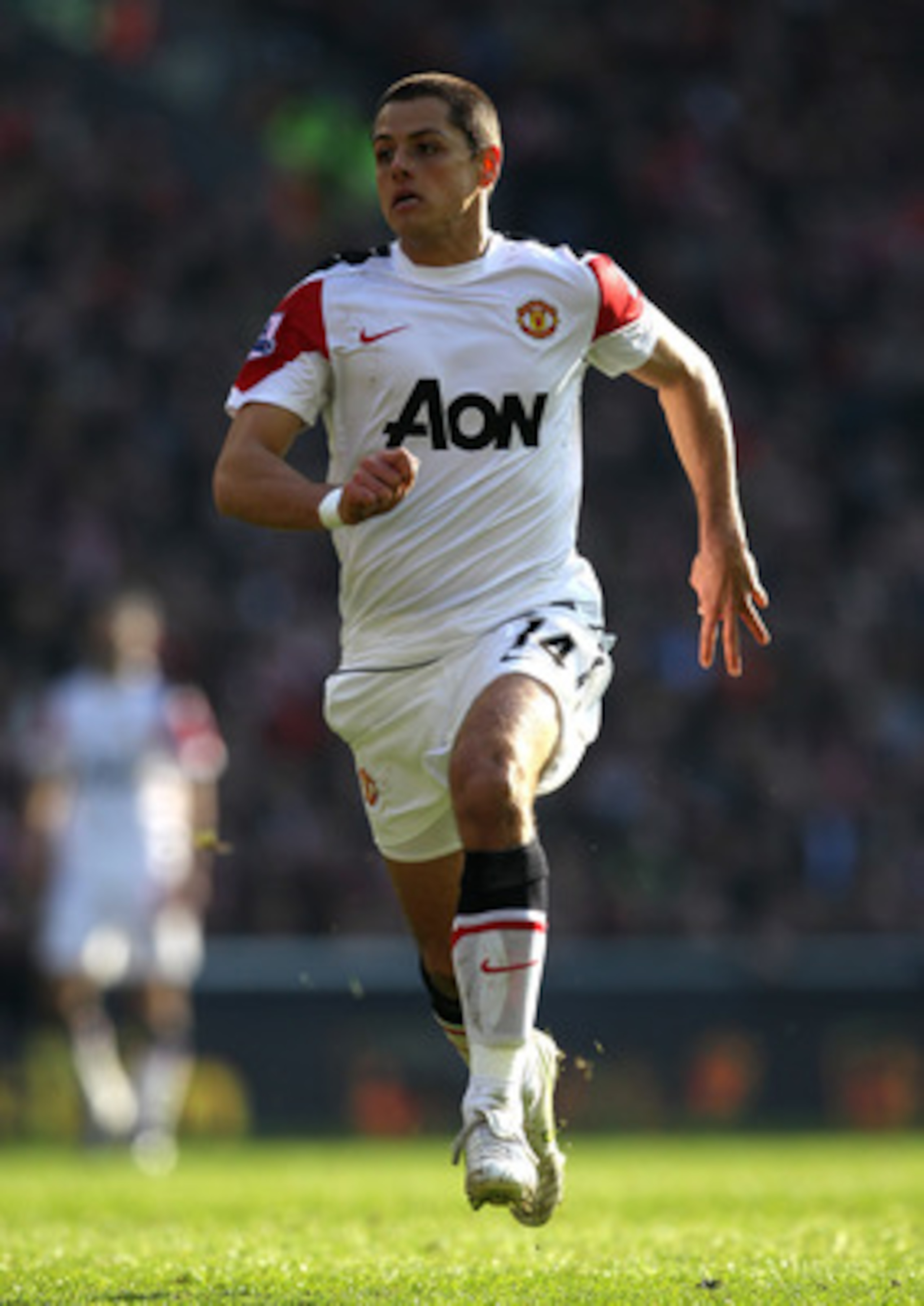 LIVERPOOL, ENGLAND - MARCH 06: Chicharito of Manchester United in action during the Barclays Premier League match between Liverpool and Manchester United at Anfield on March 6, 2011 in Liverpool, England. (Photo by Alex Livesey/Getty Images) LIVERPOOL, ENGLAND - MARCH 06: Chicharito of Manchester United in action during the Barclays Premier League match between Liverpool and Manchester United at Anfield on March 6, 2011 in Liverpool, England. (Photo by Alex Livesey/Getty Images)