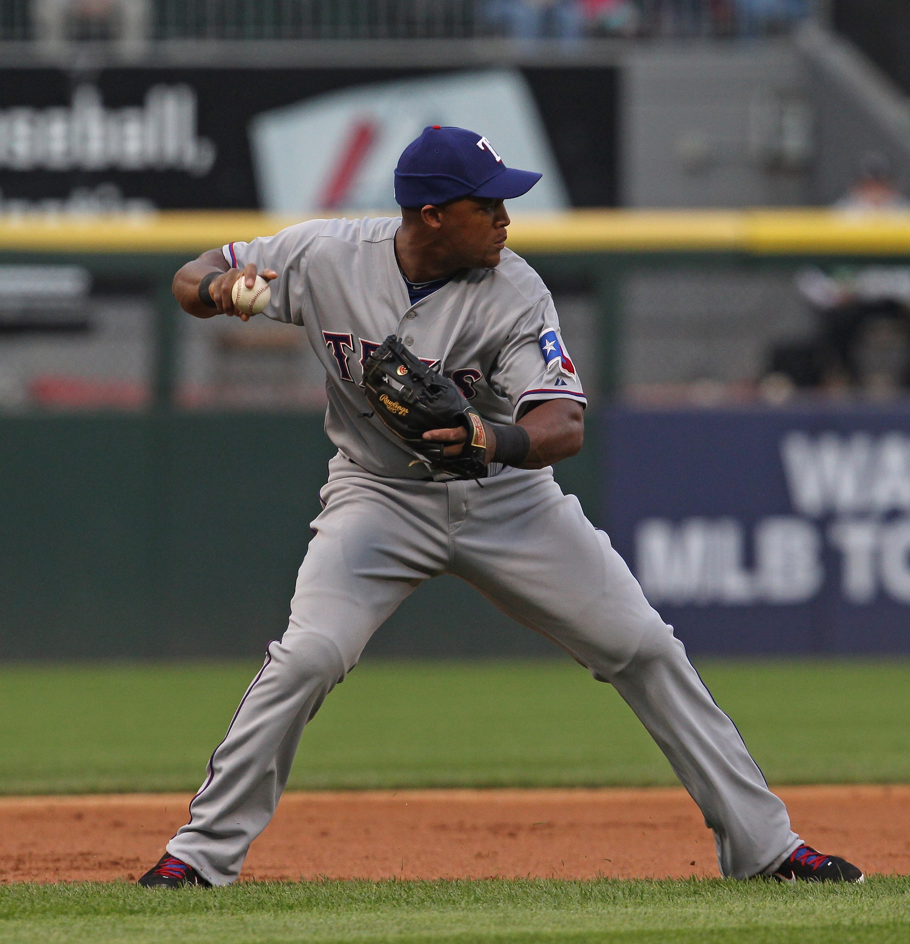 CHICAGO, IL - MAY 17: Adrian Beltre #29 of the Texas Rangers throws the ball to 2nd base against the Chicago White Sox at U.S. Cellular Field on May 17, 2011 in Chicago, Illinois. The White Sox defeated the Rangers 4-3. (Photo by Jonathan Daniel/Getty Ima