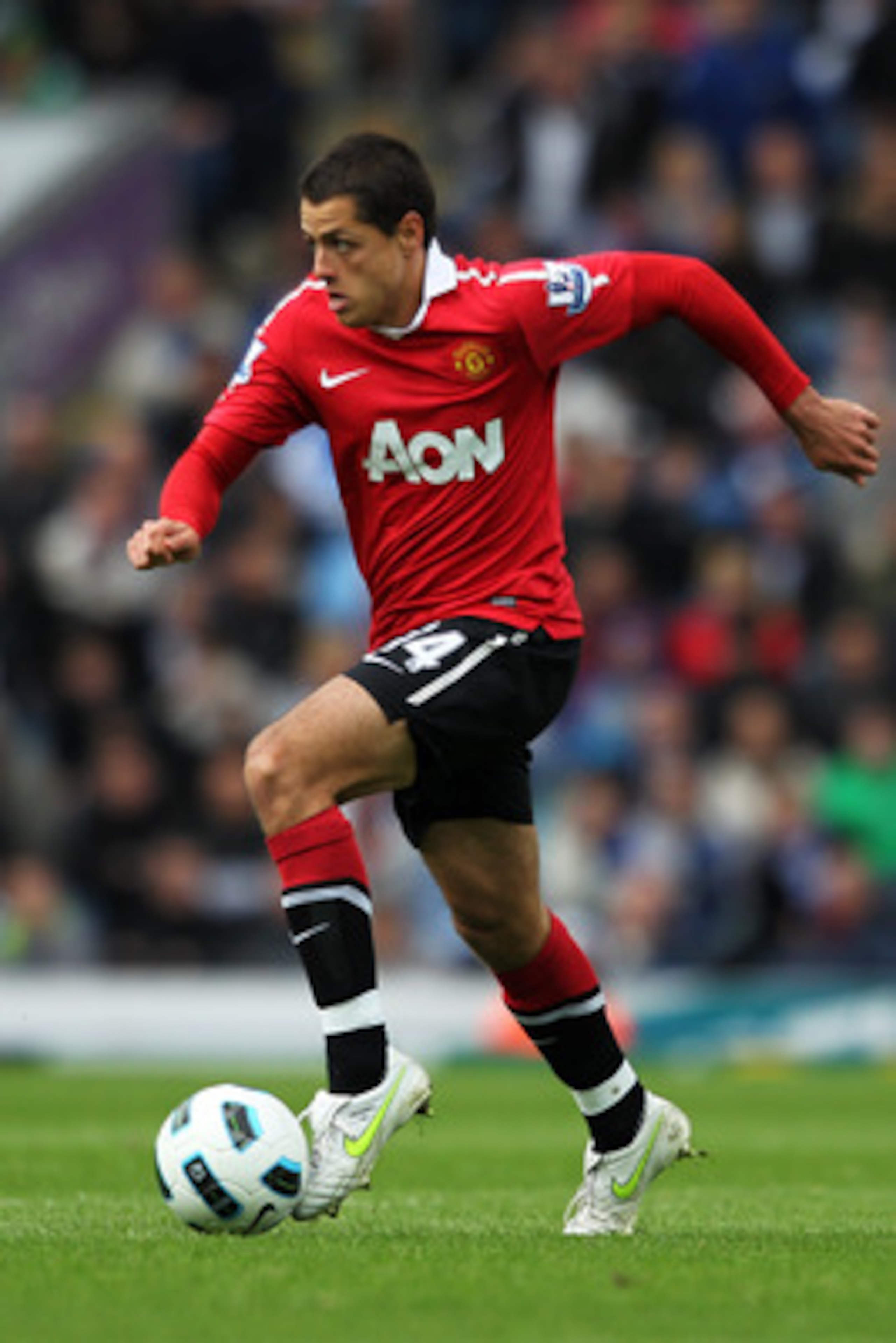 BLACKBURN, ENGLAND - MAY 14:  Javier Hernandez of Manchester United in action during the Barclays Premier League match between Blackburn Rovers and Manchester United at Ewood park on May 14, 2011 in Blackburn, England.  (Photo by Dean Mouhtaropoulos/Getty