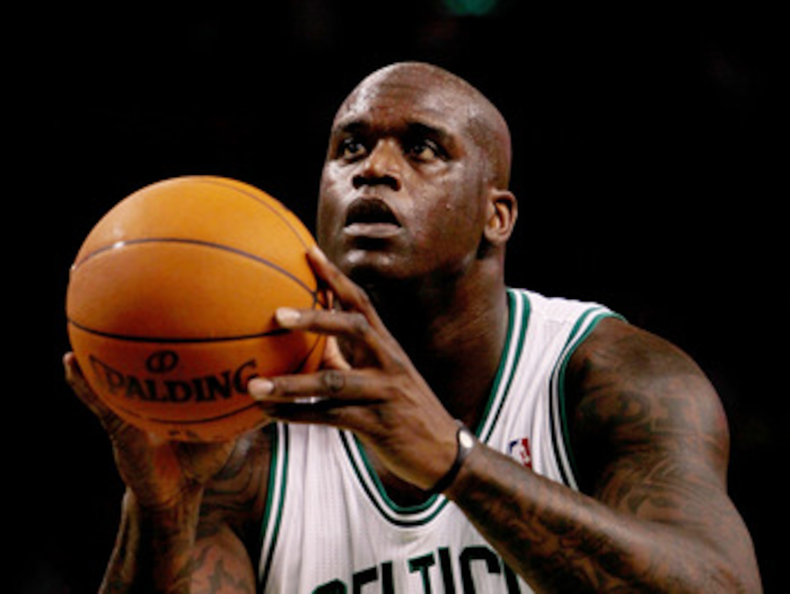BOSTON, MA - OCTOBER 26: Shaquille O'Neal #36 of the Boston Celtics prepares to shoot a free-throw shot against the Miami Heat to the basket at the TD Banknorth Garden on October 26, 2010 in Boston, Massachusetts. NOTE TO USER: User expressly acknowledges BOSTON, MA - OCTOBER 26: Shaquille O'Neal #36 of the Boston Celtics prepares to shoot a free-throw shot against the Miami Heat to the basket at the TD Banknorth Garden on October 26, 2010 in Boston, Massachusetts. NOTE TO USER: User expressly acknowledges