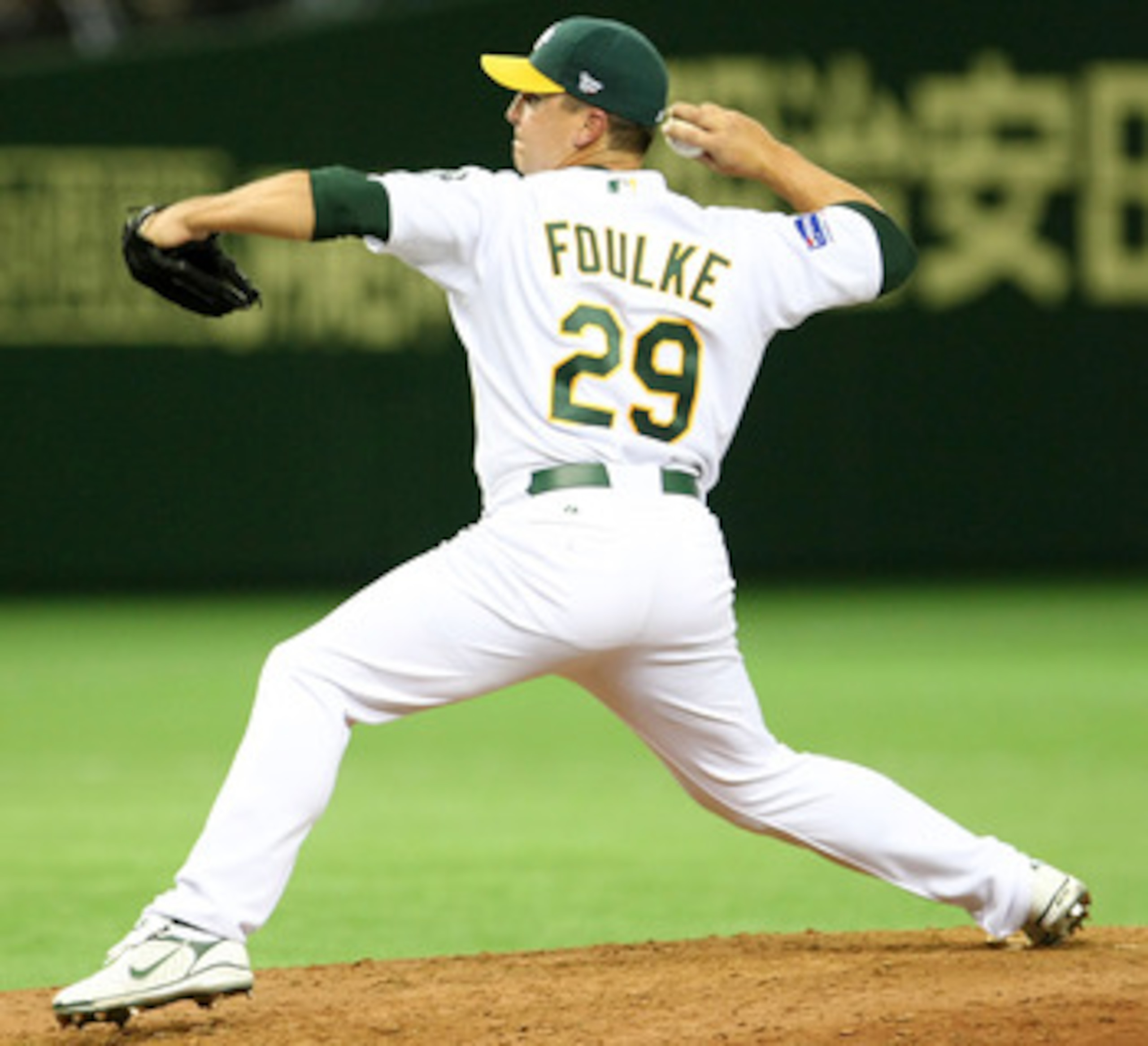 TOKYO - MARCH 25:  Pitcher Keith Foulke #29 of Oakland Athletics  pitches during MLB Opening game between Boston Red Sox and oakland Athletics at Tokyo Dome on March 25, 2008 in Tokyo, Japan.  (Photo by Koichi Kamoshida/Getty Images)