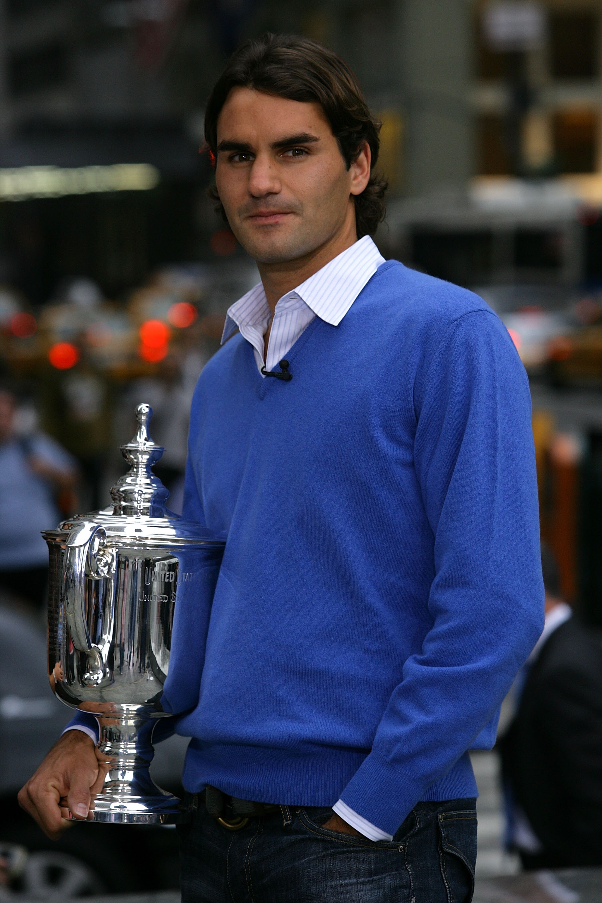 NEW YORK - SEPTEMBER 09:  Roger Federer the 2008 US Open Tennis Champion is a guest on the CBS The Early Show on September 9, 2008 in New York City.  (Photo by Chris Trotman/Getty Images for the USTA)