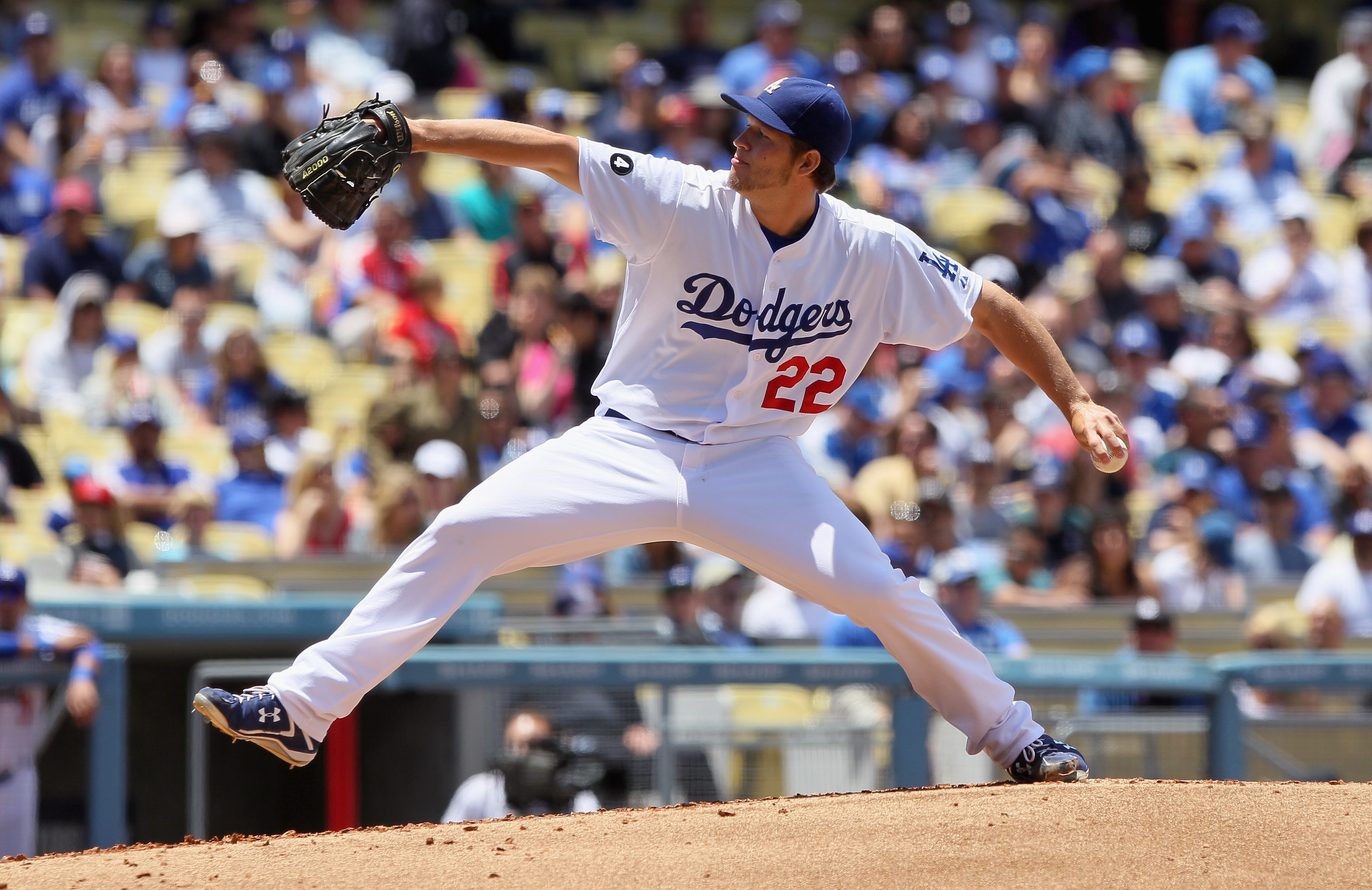 LOS ANGELES, CA - MAY 29:  Clayton Kershaw #22 of the Los Angeles Dodgers pitches against the Florida Marlins in the second inning against at Dodger Stadium on May 29, 2011 in Los Angeles, California.  (Photo by Jeff Gross/Getty Images)