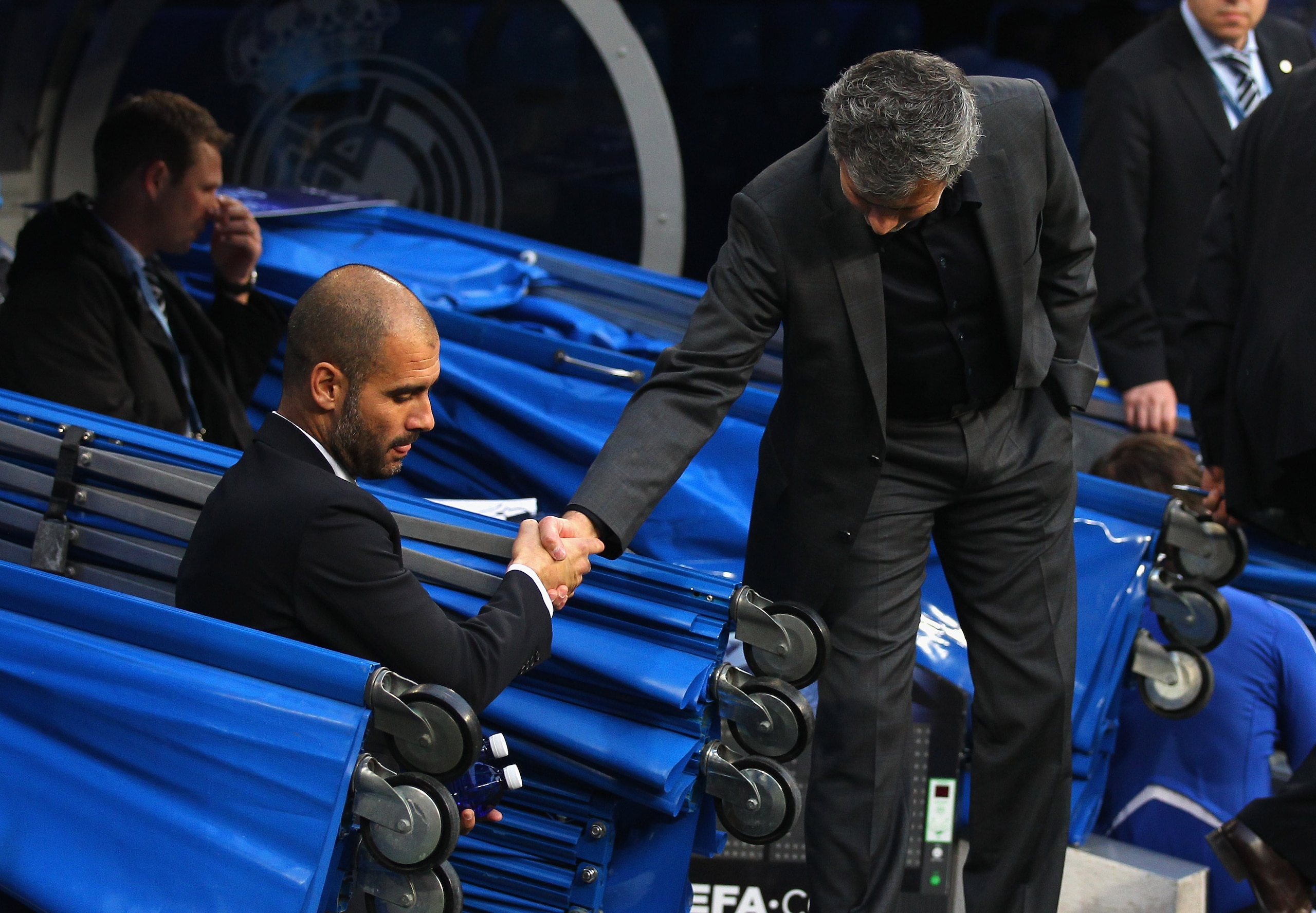 MADRID, SPAIN - APRIL 27:  Jose Mourinho the coach of Real Madrid and Pep Guardiola the coach of Barcelona shake hands prior to the UEFA Champions League Semi Final first leg match between Real Madrid and Barcelona at Estadio Santiago Bernabeu on April 27
