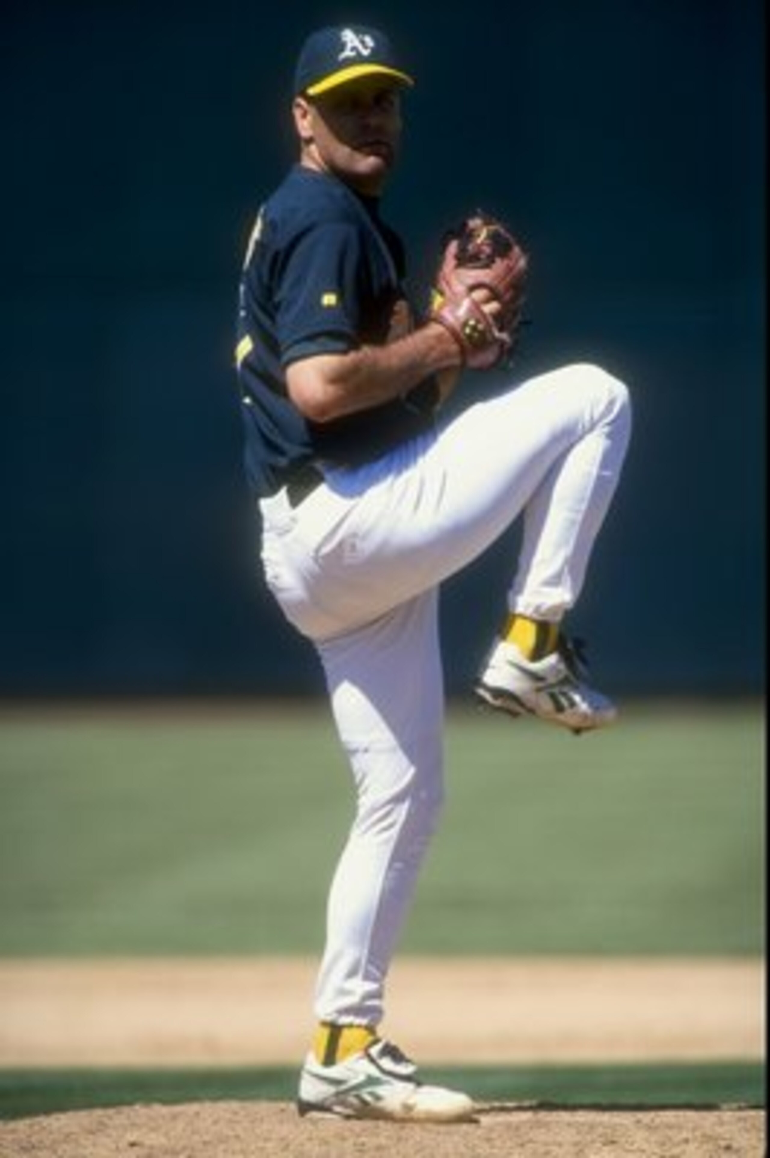 19 Jul 1998:  Pitcher Kenny Rogers #37 of the Oakland Athletics in action during a game against the Minnesota Twins at the Oakland Coliseum in Oakland, California. The Athletics defeated the Twins 5-2. Mandatory Credit: Otto Greule Jr.  /Allsport
