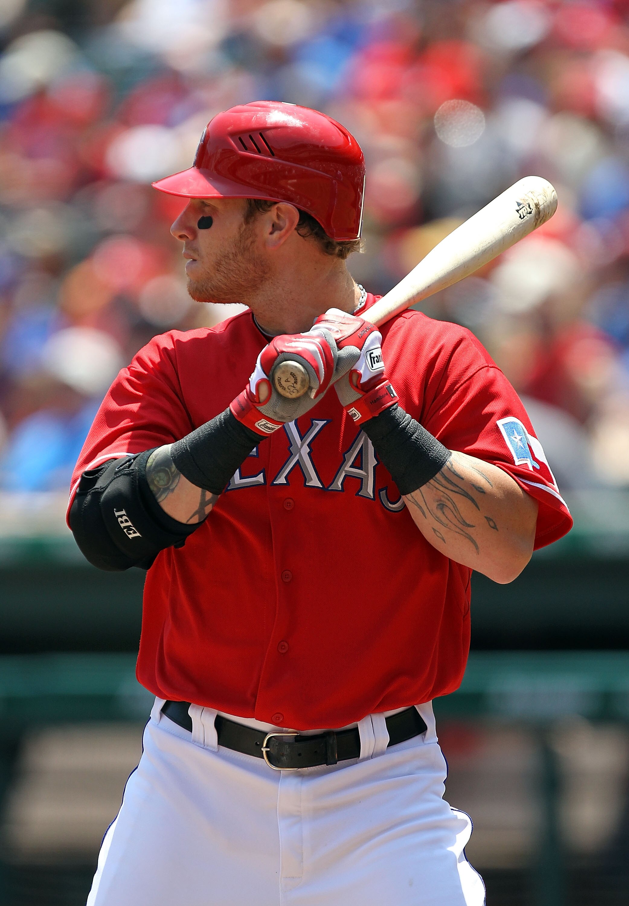 ARLINGTON, TX - MAY 29:  Josh Hamilton #32 of the Texas Rangers at bat against the Kansas City Royals at Rangers Ballpark in Arlington on May 29, 2011 in Arlington, Texas.  (Photo by Ronald Martinez/Getty Images)