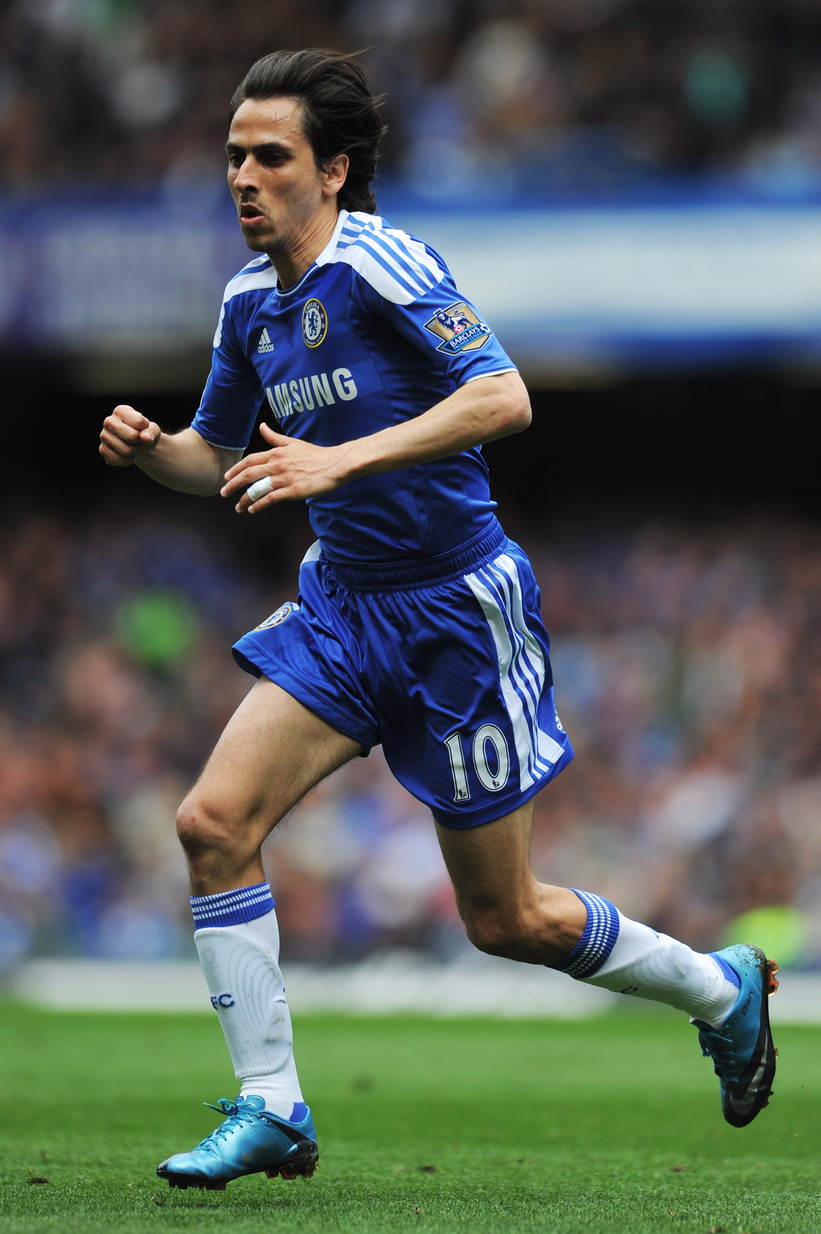 LONDON, ENGLAND - MAY 15:  Yossi Benayoun of Chelsea in action during the Barclays Premier League match between Chelsea and Newcastle United at Stamford Bridge on May 15, 2011 in London, England.  (Photo by Michael Regan/Getty Images)
