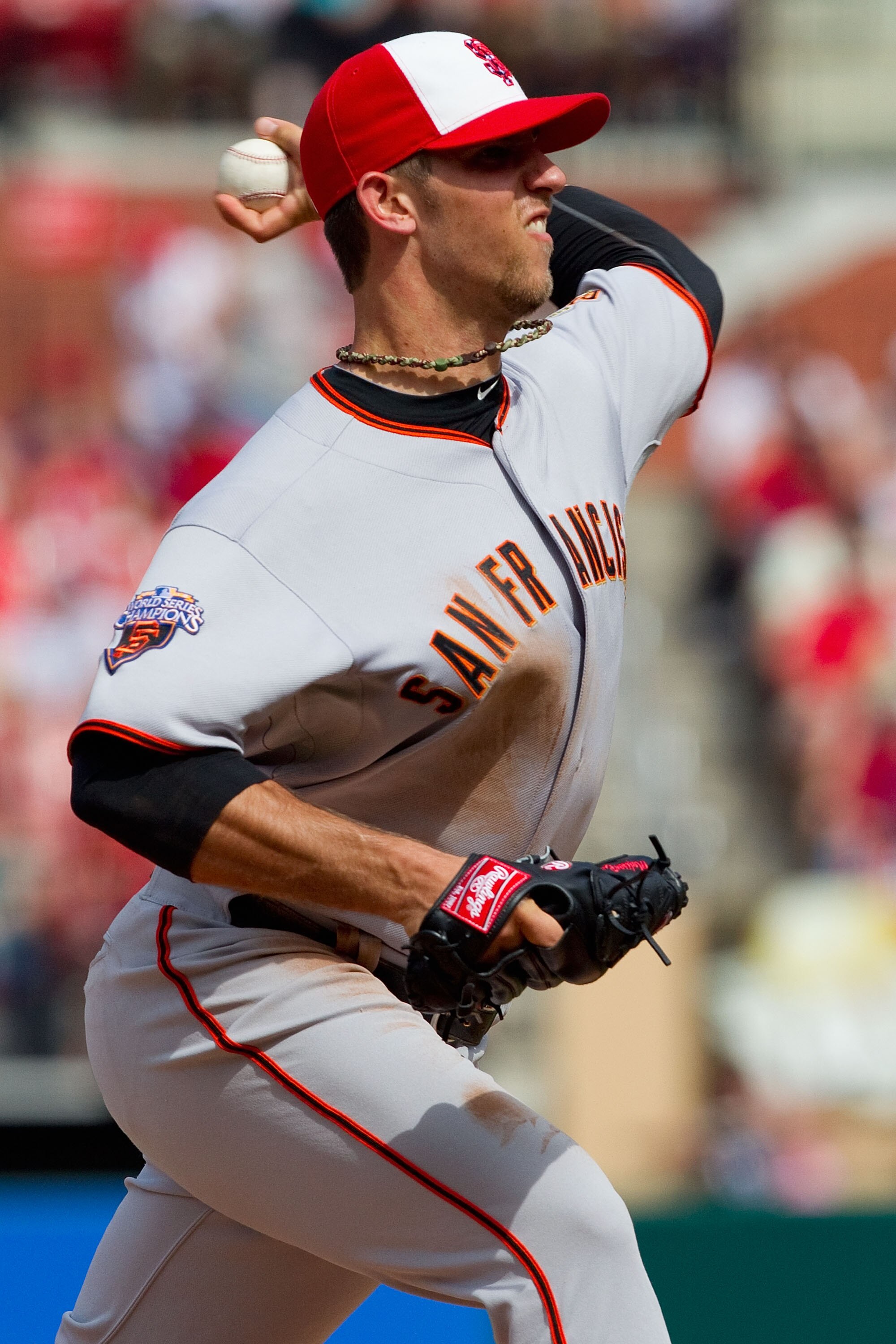 ST. LOUIS, MO - MAY 30: Starter Madison Bumgarner #40 of the San Francisco Giants pitches against the St. Louis Cardinals at Busch Stadium on May 30, 2011 in St. Louis, Missouri.  (Photo by Dilip Vishwanat/Getty Images)