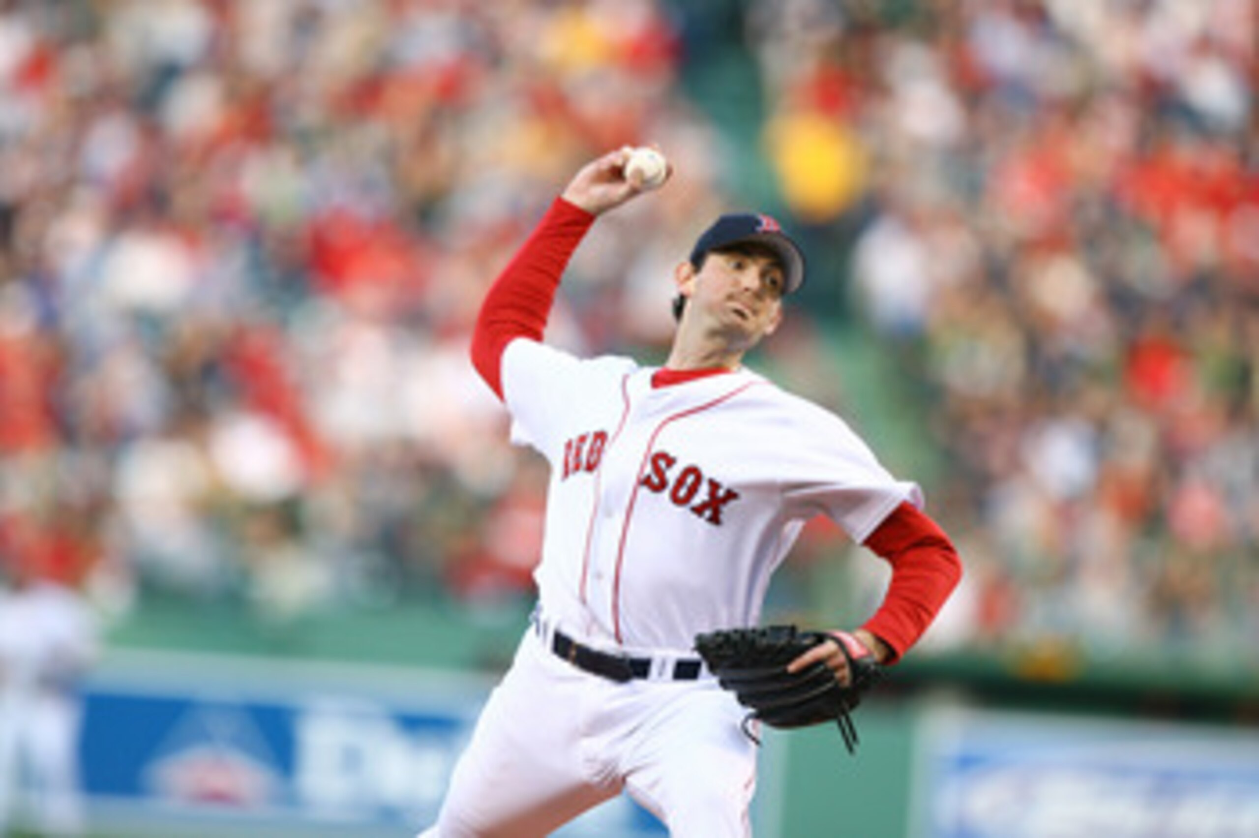 BOSTON - MAY 24: Matt Clement #30 of the Boston Red Sox pitches against the New York Yankees on May 24, 2006 at Fenway Park in Boston, Massachusetts. The Yankees won 8-6. (Photo by Al Bello/Getty Images) BOSTON - MAY 24: Matt Clement #30 of the Boston Red Sox pitches against the New York Yankees on May 24, 2006 at Fenway Park in Boston, Massachusetts. The Yankees won 8-6. (Photo by Al Bello/Getty Images)