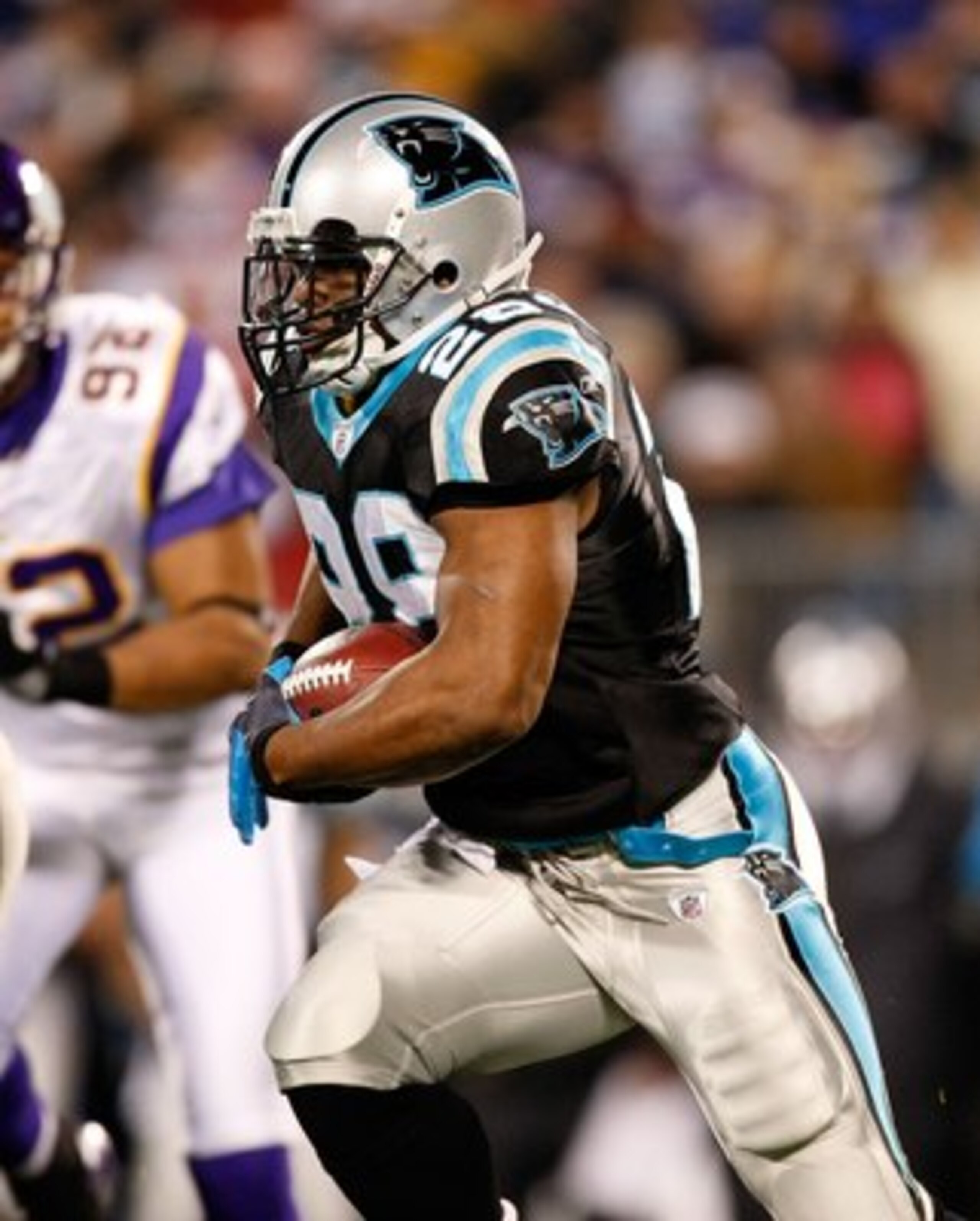 CHARLOTTE, NC - DECEMBER 20: Jonathan Stewart #28 of the Carolina Panthers against the Minnesota Vikings at Bank of America Stadium on December 20, 2009 in Charlotte, North Carolina. (Photo by Kevin C. Cox/Getty Images) CHARLOTTE, NC - DECEMBER 20: Jonathan Stewart #28 of the Carolina Panthers against the Minnesota Vikings at Bank of America Stadium on December 20, 2009 in Charlotte, North Carolina. (Photo by Kevin C. Cox/Getty Images)