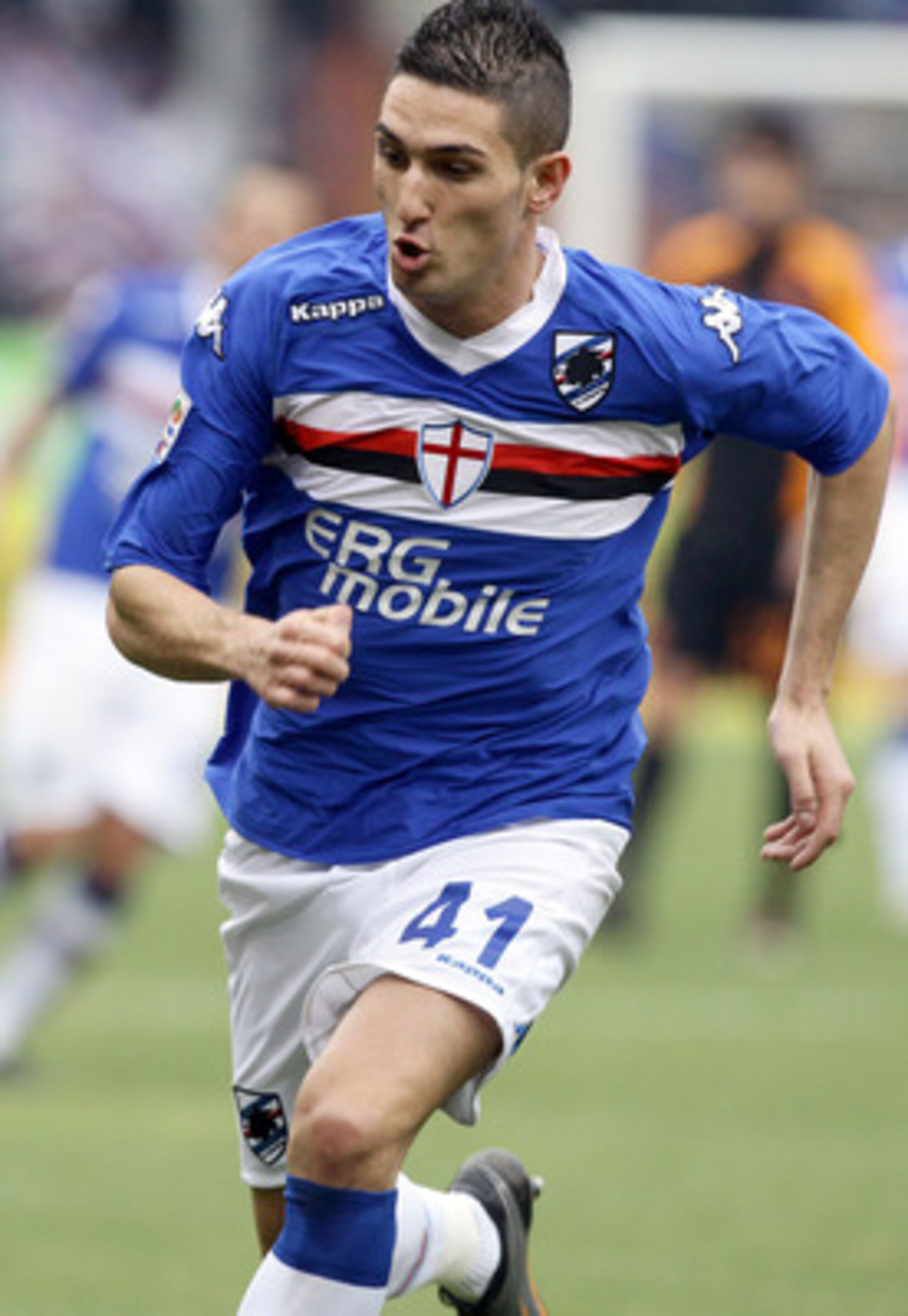 GENOA, ITALY - JANUARY 09:  Federico Macheda of UC Sampdoria in action during the Serie A match between Sampdoria and Roma at Stadio Luigi Ferraris on January 9, 2011 in Genoa, Italy.  (Photo by Vittorio Zunino Celotto/Getty Images)