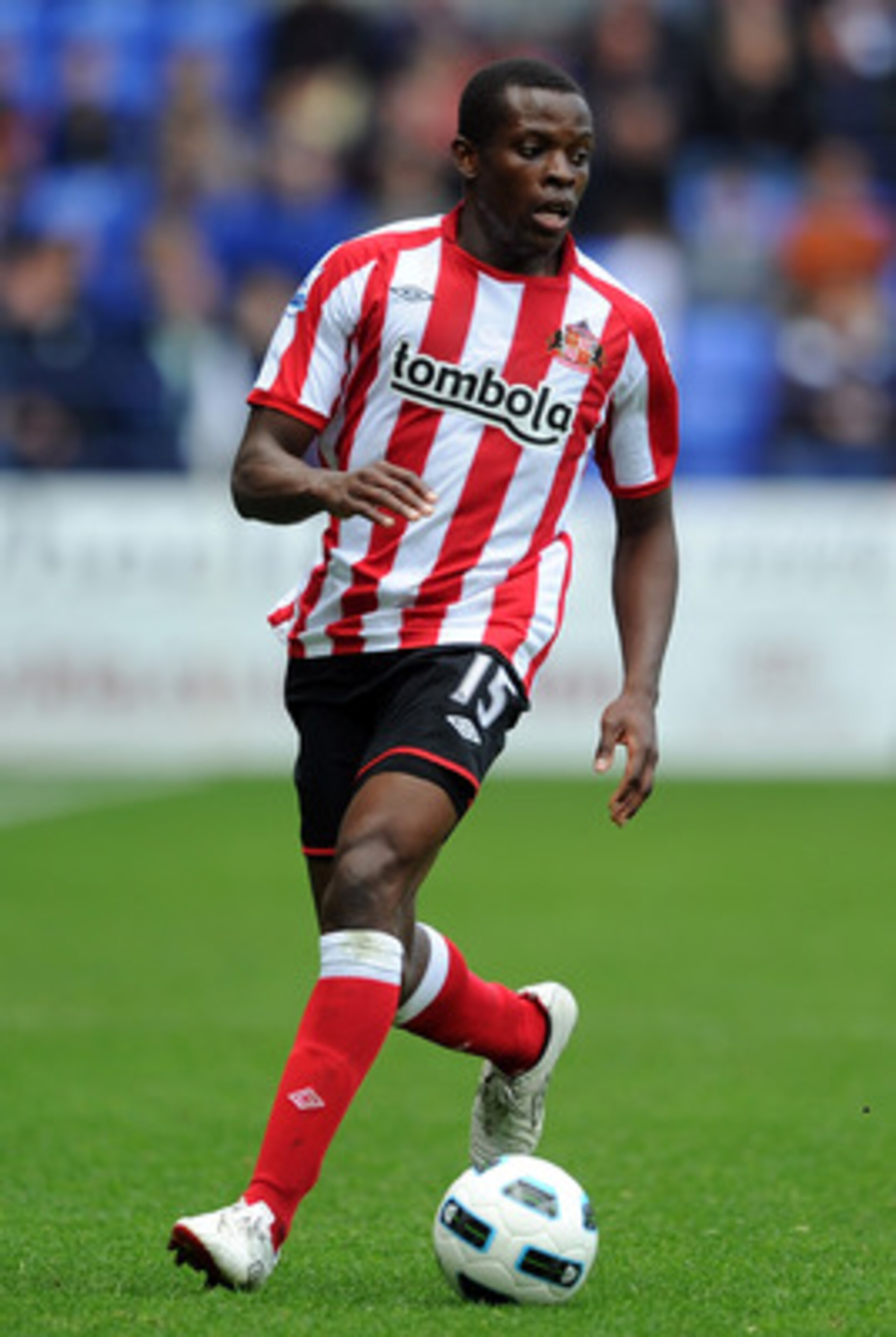 BOLTON, ENGLAND - MAY 07:  Nedum Onuoha of Sunderland in action during the Barclays Premier League match between Bolton Wanderers and Sunderland at Reebok Stadium on May 7, 2011 in Bolton, England.  (Photo by Chris Brunskill/Getty Images)