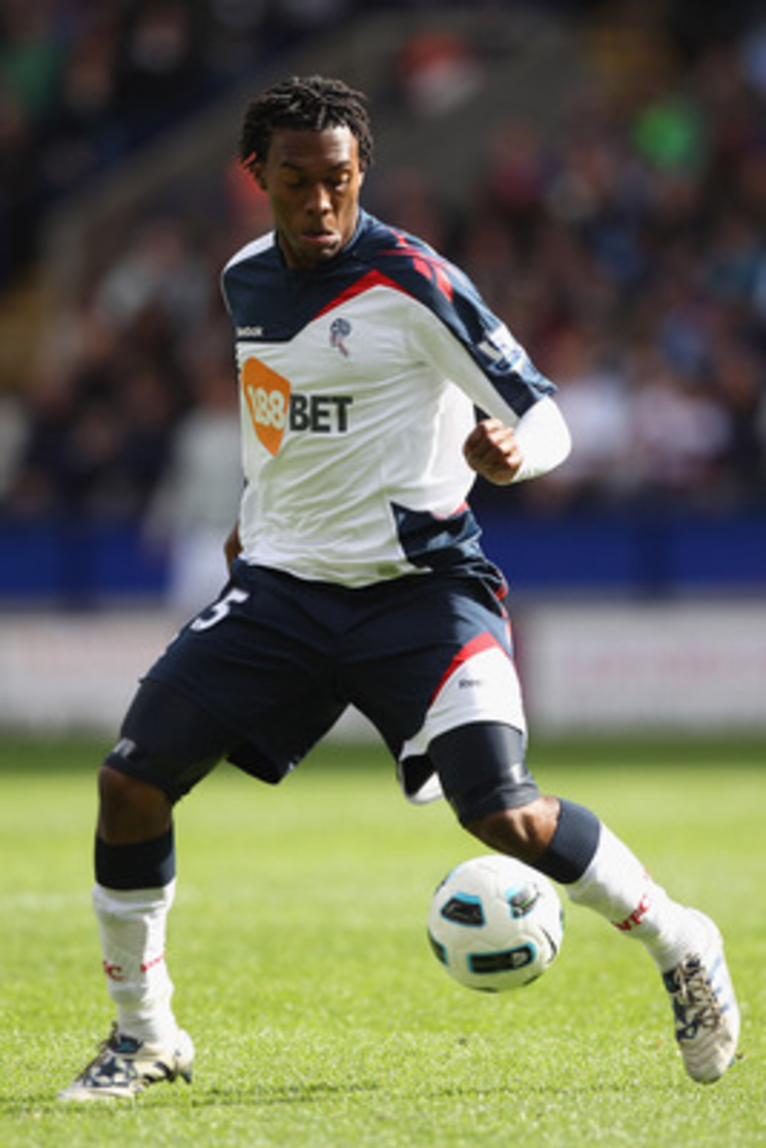 BOLTON, ENGLAND - MAY 22:  Daniel Sturridge of Bolton Wanderers in action during the Barclays Premier League match between  Bolton Wanderers and Manchester City at the Reebok Stadium on May 22, 2011 in Bolton, England.  (Photo by Michael Steele/Getty Imag