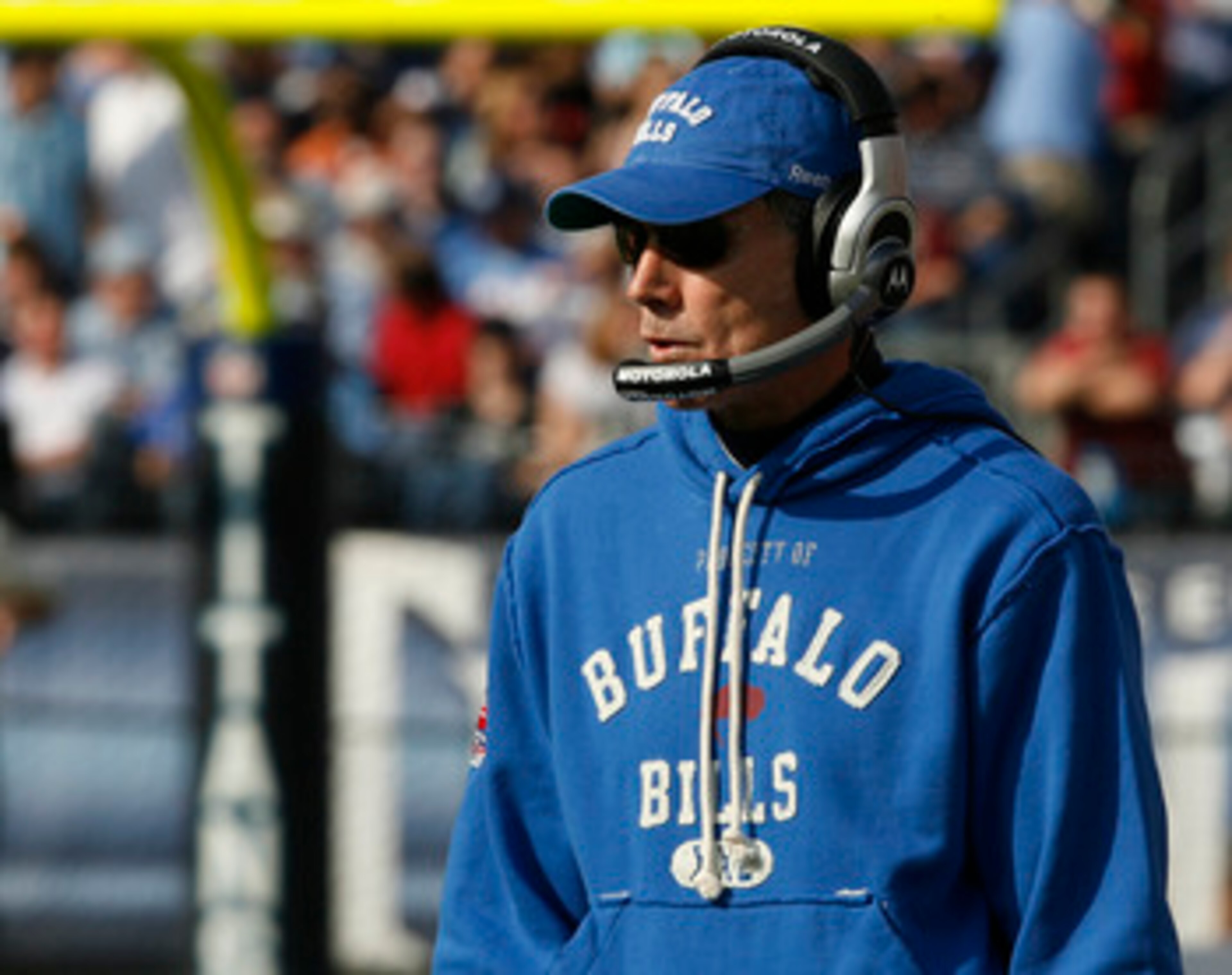 NASHVILLE, TN - NOVEMBER 15: Head coach Dick Jauron of the Buffalo Bills reacts to his teams play against the Tennessee Titans in their NFL game at LP Field on November 15, 2009 in Nashville, Tennessee.    (Photo by John Sommers II/Getty Images)