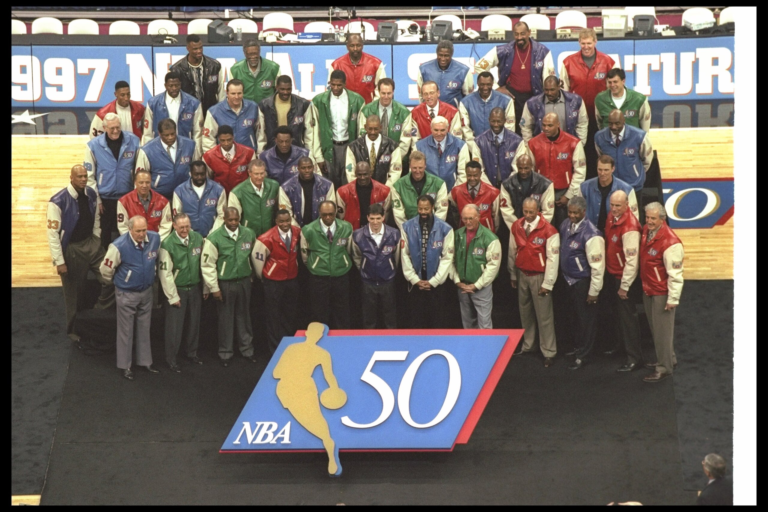 8 Feb 1997:  The 50 Greatest Players in NBA History pose before the All-Star game. Mandatory Credit: Brian Bahr  /Allsport