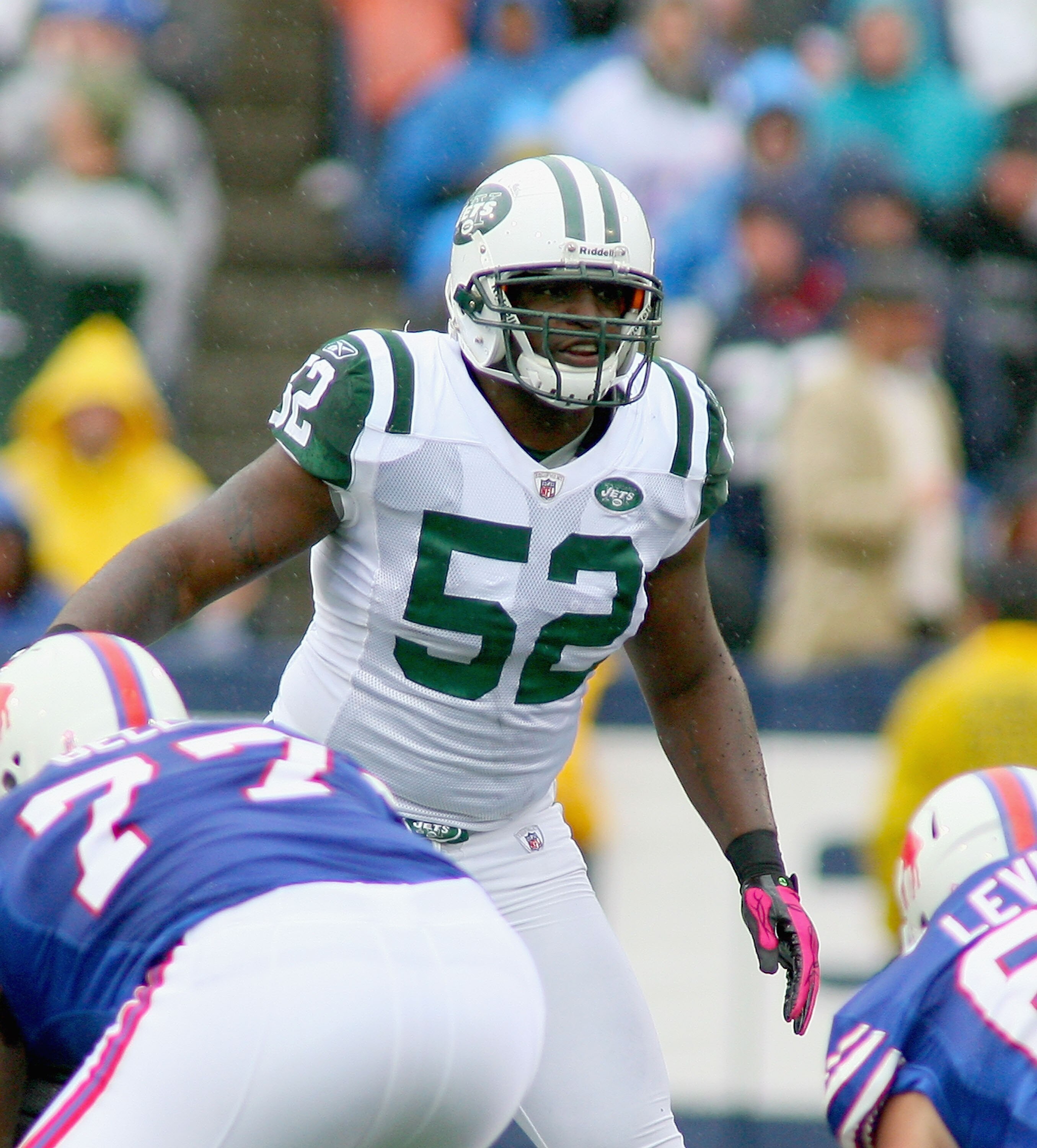 ORCHARD PARK, NY - OCTOBER 03: David Harris #52  of the New York Jets lines up against the Buffalo Bills at Ralph Wilson Stadium on October 3, 2010 in Orchard Park, New York. The Jets  won 38-14. (Photo by Rick Stewart/Getty Images)