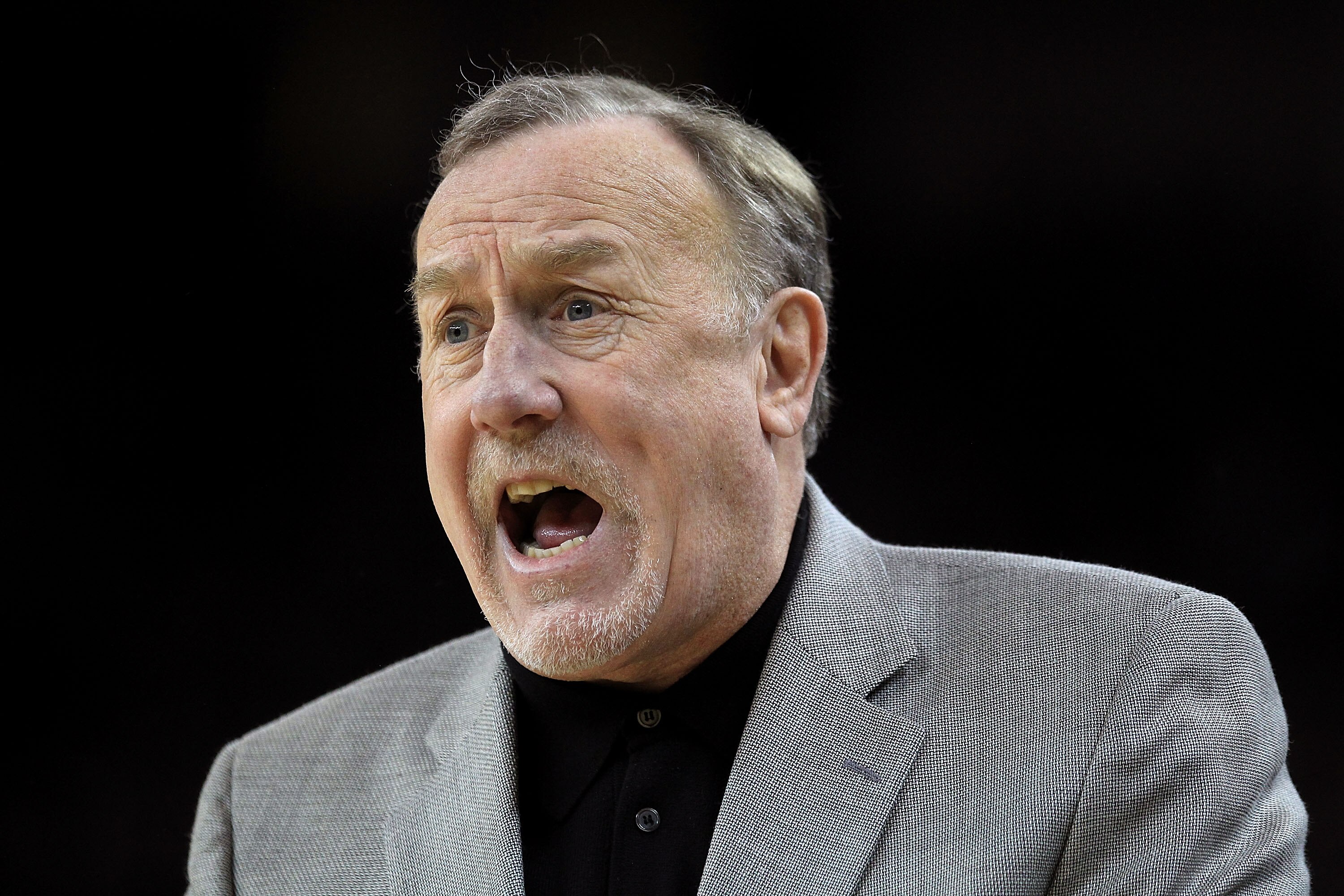 OAKLAND, CA - DECEMBER 20:  Head coach Rick Adelman of the Houston Rockets talks to his team during their game against the Golden State Warriors at Oracle Arena on December 20, 2010 in Oakland, California. NOTE TO USER: User expressly acknowledges and agr