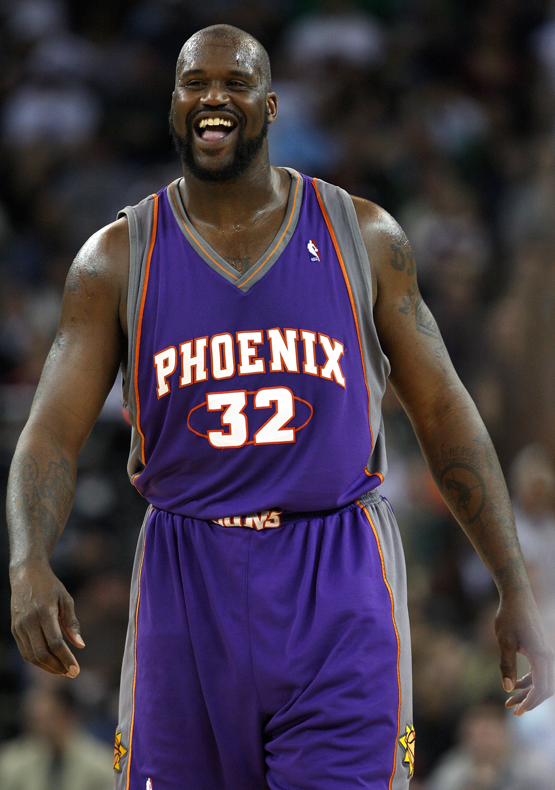 OAKLAND, CA - MARCH 15:  Shaquille O'Neal #32 of the Phoenix Suns looks on against the Golden State Warriors during an NBA game on March 15, 2009 at Oracle Arena in Oakland, California. NOTE TO USER: User expressly acknowledges and agrees that, by downloa