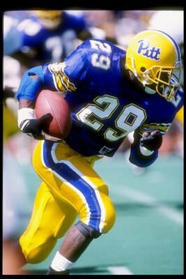 12 Sep 1992: Running back Curtis Martin of the Pittsburgh Panthers runs down the field during a game against the West Virginia Mountaineers at Pitt Stadium in Pittsburgh, Pennsylvania. West Virginia won the game 44-6.