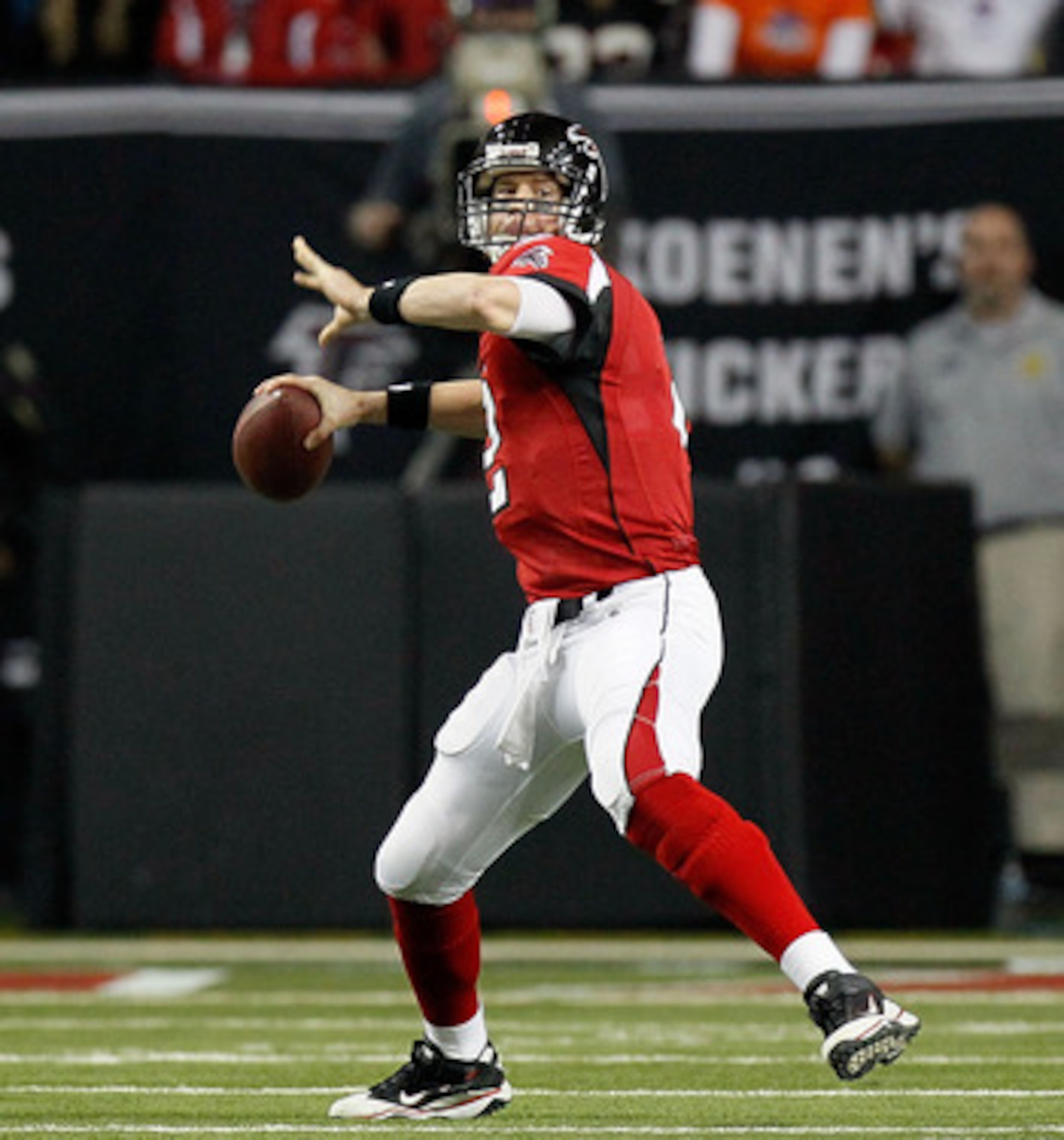 ATLANTA, GA - JANUARY 15:  Matt Ryan #2 of the Atlanta Falcons throws a pass against the Green Bay Packers during their 2011 NFC divisional playoff game at Georgia Dome on January 15, 2011 in Atlanta, Georgia.  (Photo by Kevin C. Cox/Getty Images)