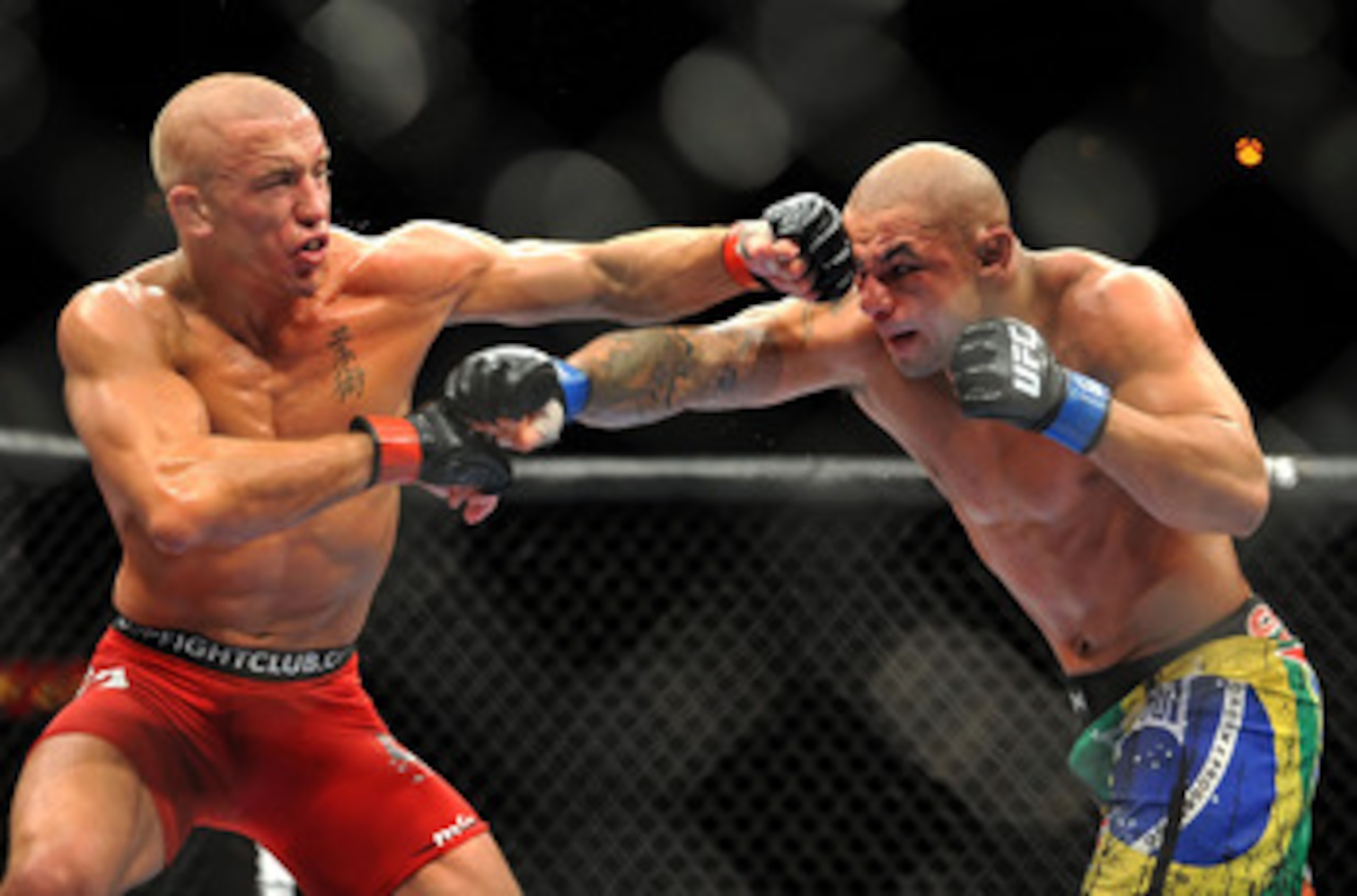 LAS VEGAS - JULY 11: (L-R) Georges St. Pierre battles Thiago Alves during their welterweight title bout during UFC 100 on July 11, 2009 in Las Vegas, Nevada. (Photo by Jon Kopaloff/Getty Images) LAS VEGAS - JULY 11: (L-R) Georges St. Pierre battles Thiago Alves during their welterweight title bout during UFC 100 on July 11, 2009 in Las Vegas, Nevada. (Photo by Jon Kopaloff/Getty Images)