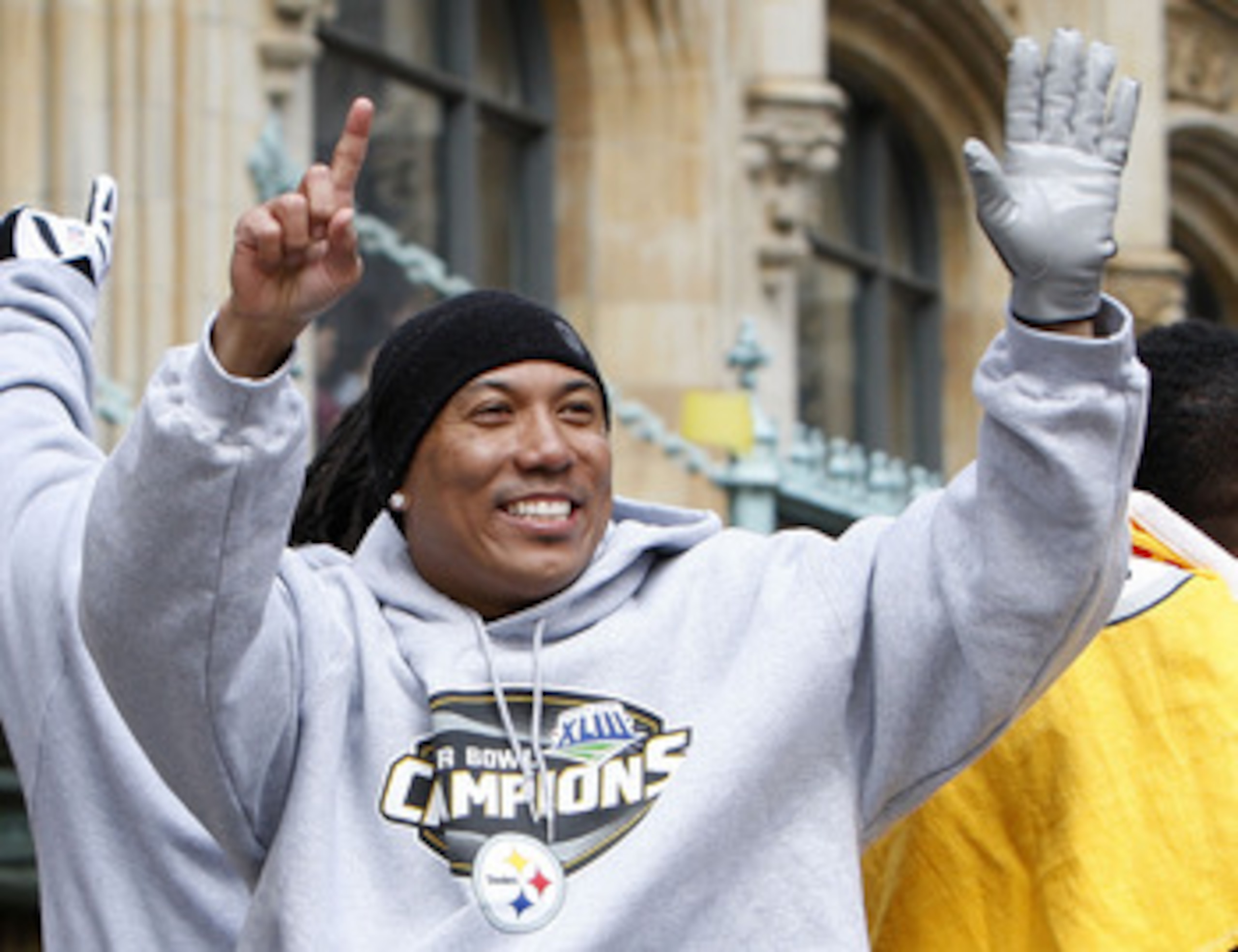 PITTSBURGH - FEBRUARY 03:  Hines Ward #86 of the Pittsburgh Steelers holds up six fingers to represent the six Super Bowl titles the Steelers have during a parade to celebrate winning Super Bowl XLIII on February 3, 2009 in Pittsburgh, Pennsylvania.  (Pho