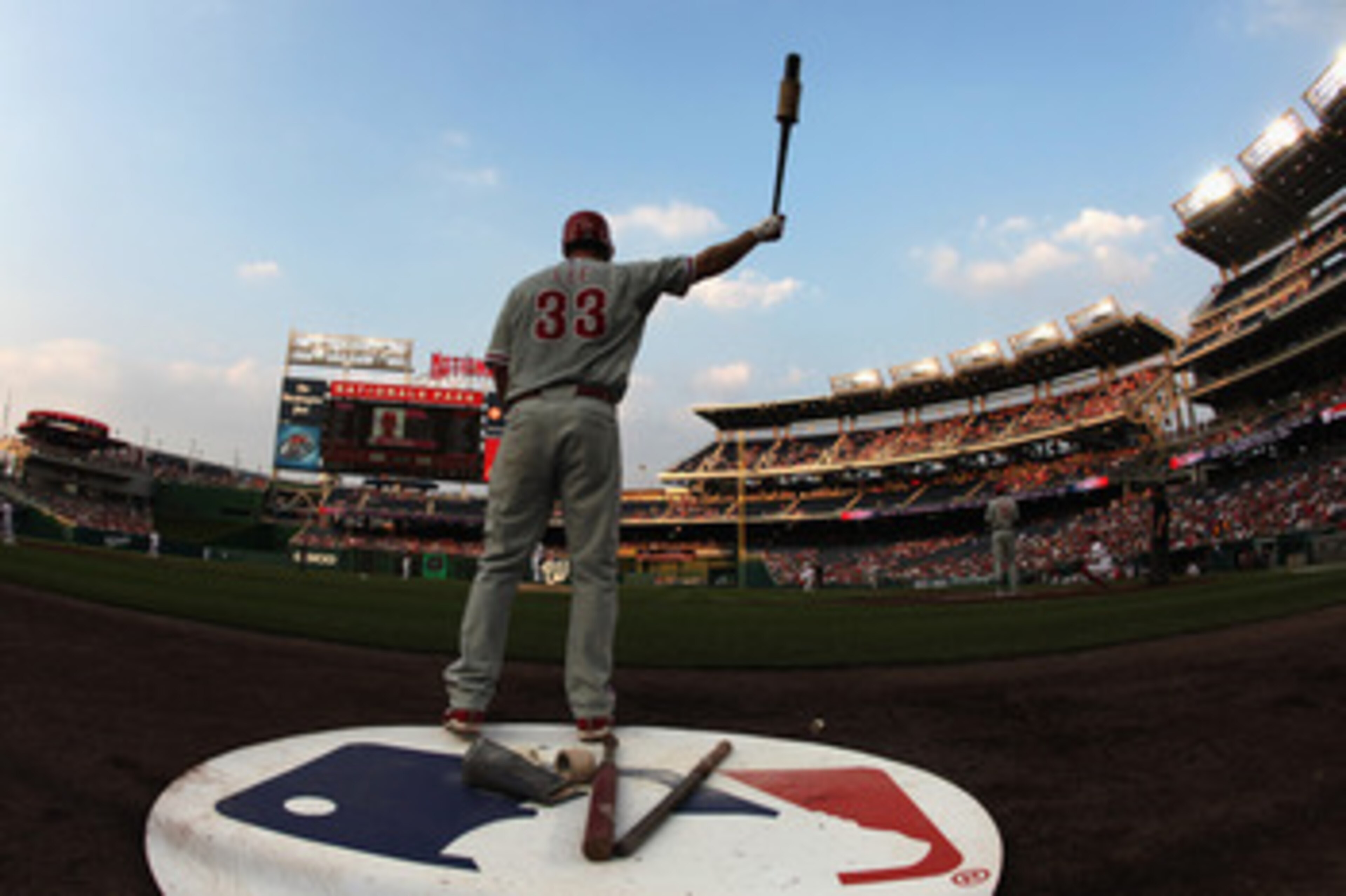 WASHINGTON, DC - MAY 31: Cliff Lee #33 of the Philadelphia Phillies waits to hit  against the Washington Nationals at Nationals Park on May 31, 2011 in Washington, DC. The Braves won 2-0. (Photo by Rob Carr/Getty Images)