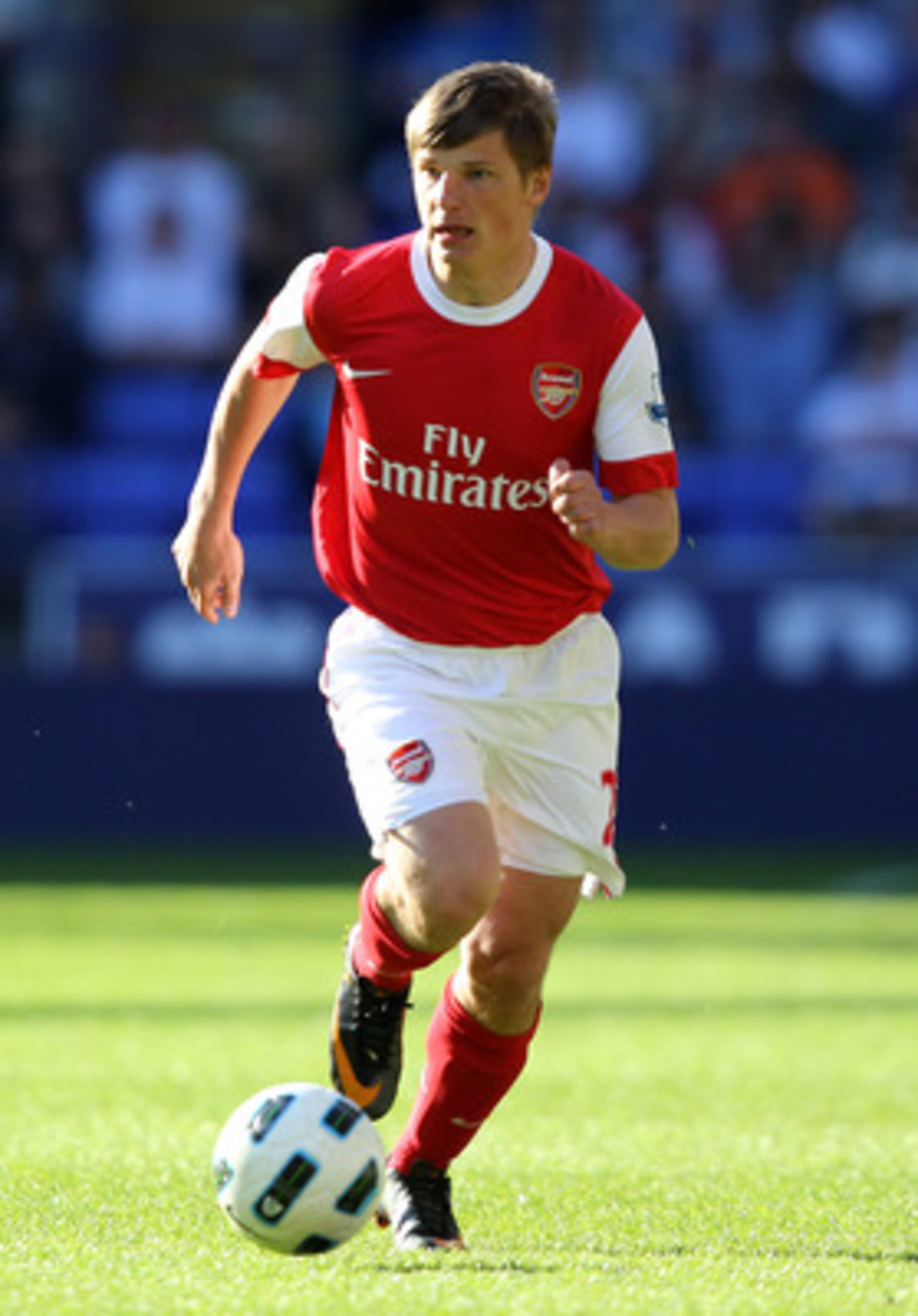 BOLTON, ENGLAND - APRIL 24:  Andrey Arshavin of Arsenal  in action during the Barclays Premier League match between Bolton Wanderers and Arsenal at the Reebok Stadium on April 24, 2011 in Bolton, England.  (Photo by Clive Brunskill/Getty Images)
