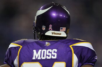MINNEAPOLIS - OCTOBER 17:  Wide receiver Randy Moss #84 the Minnesota Vikings looks on prior to the start of the game against the Dallas Cowboys at Mall of America Field on October 17, 2010 in Minneapolis, Minnesota.  (Photo by Jeff Gross/Getty Images)