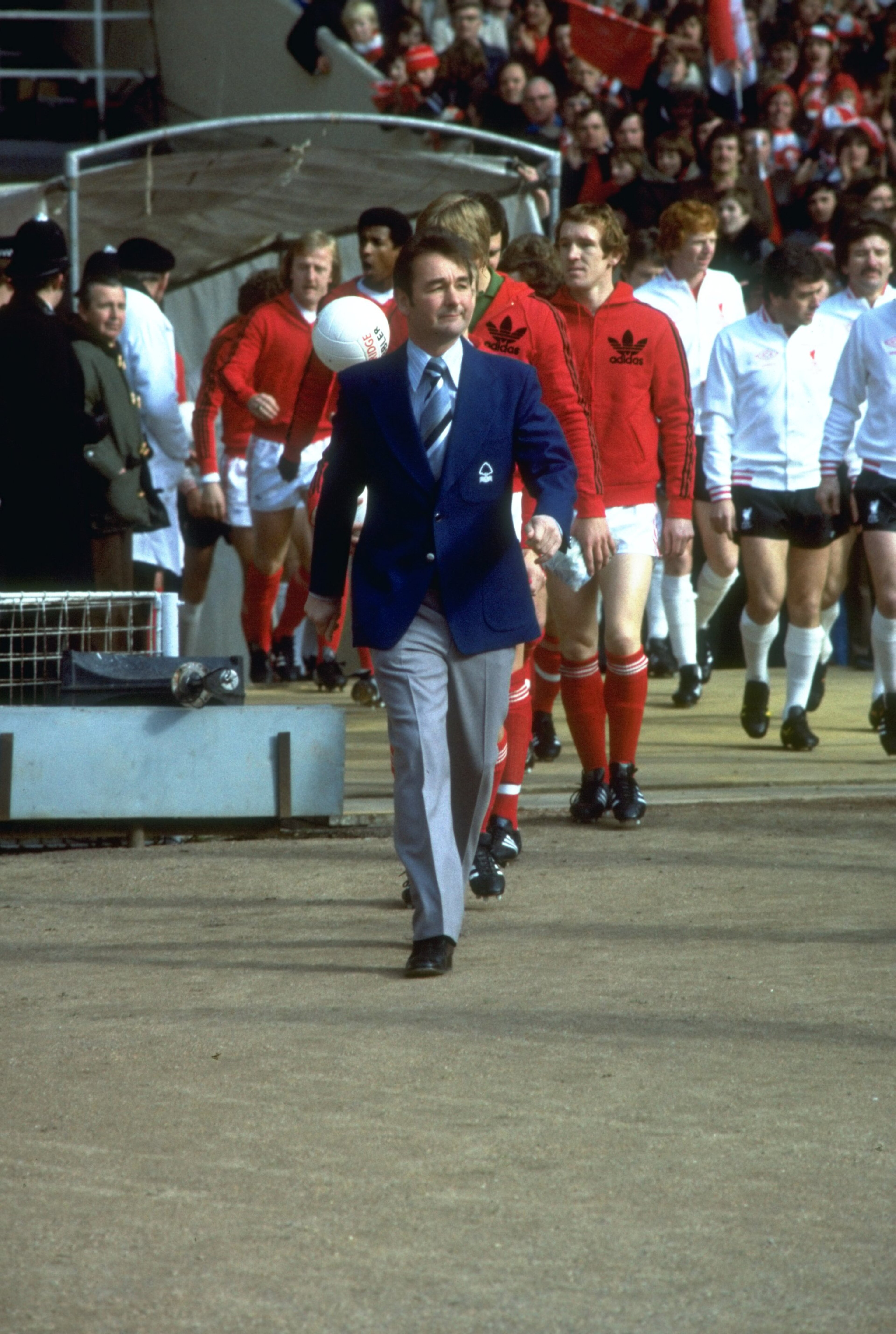 1978:  Nottingham Forest Manager Brian Clough leads out his team before the League Cup final against Liverpool at Wembley Stadium in London. Nottingham Forest won the match 1-0. \ Mandatory Credit: Allsport UK /Allsport
