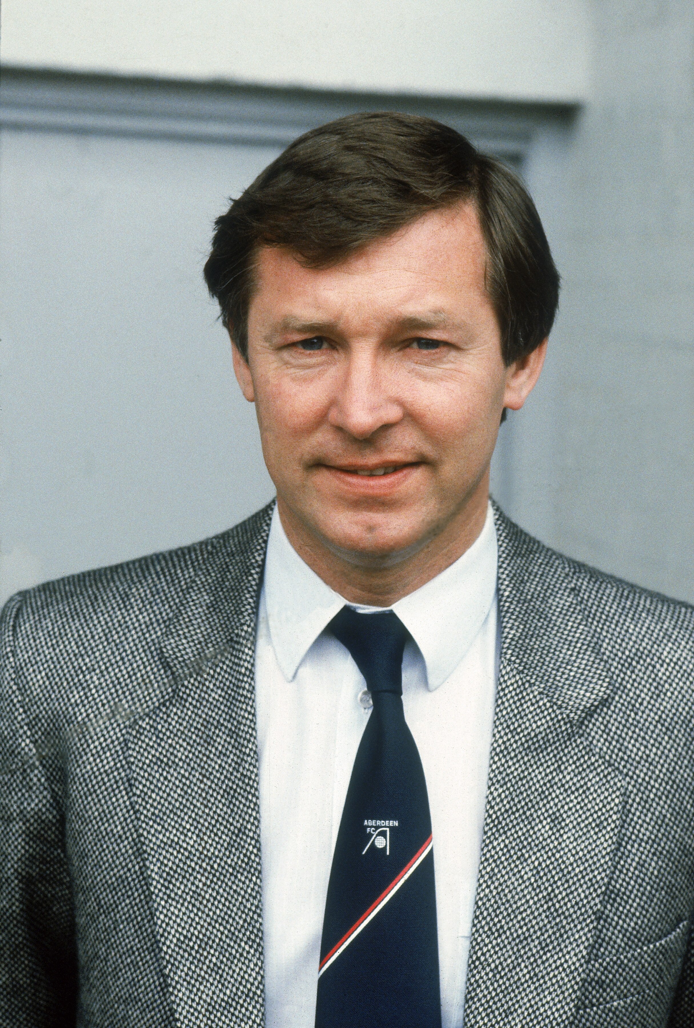 ABERDEEN - 1983:  Portrait of Aberdeen manager Alex Ferguson during a Scottish Premier Division match held in 1983 at Pittodrie Stadium, in Aberdeen, Scotland. (Photo by David Cannon/Getty Images)