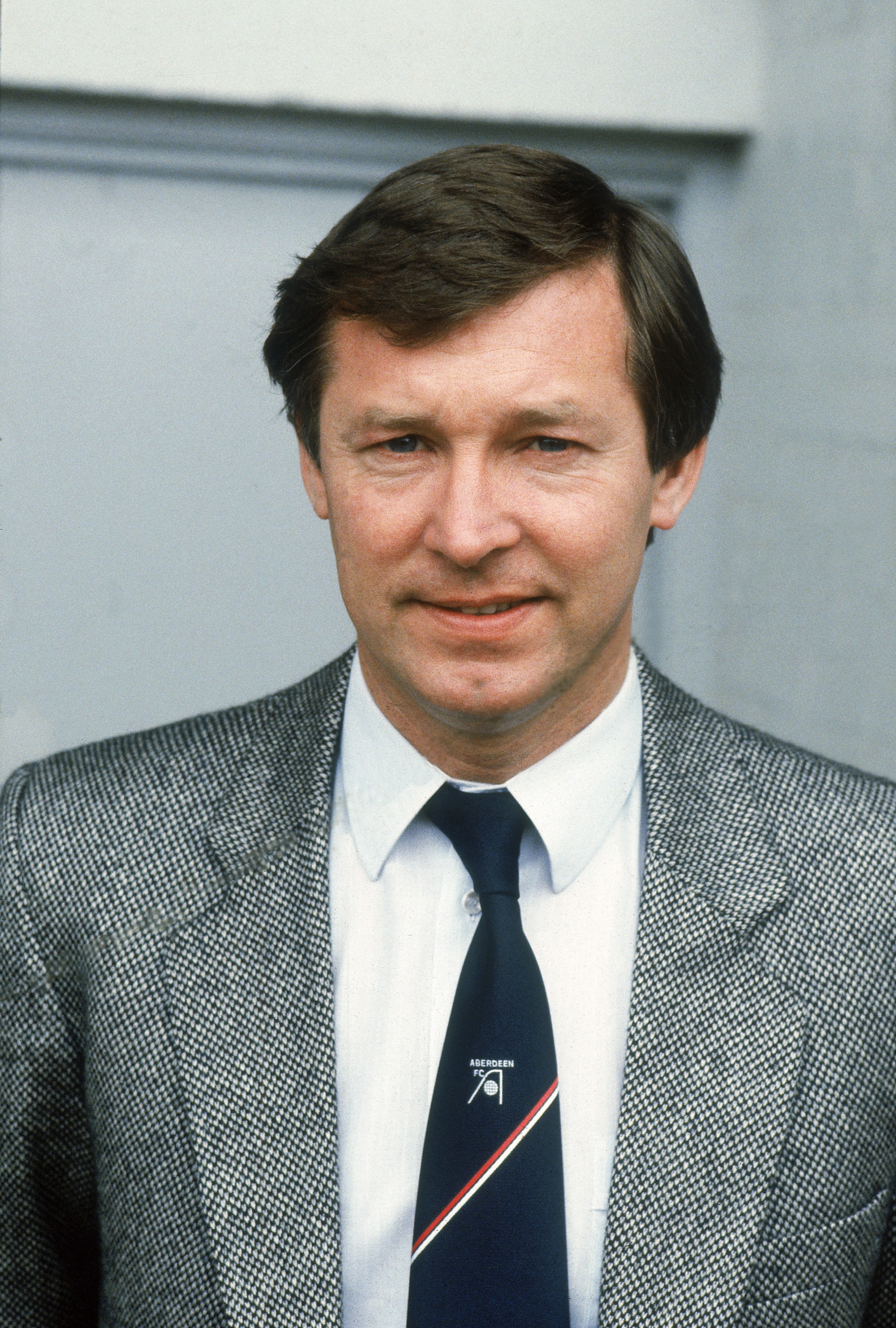 ABERDEEN - 1983:  Portrait of Aberdeen manager Alex Ferguson during a Scottish Premier Division match held in 1983 at Pittodrie Stadium, in Aberdeen, Scotland. (Photo by David Cannon/Getty Images)