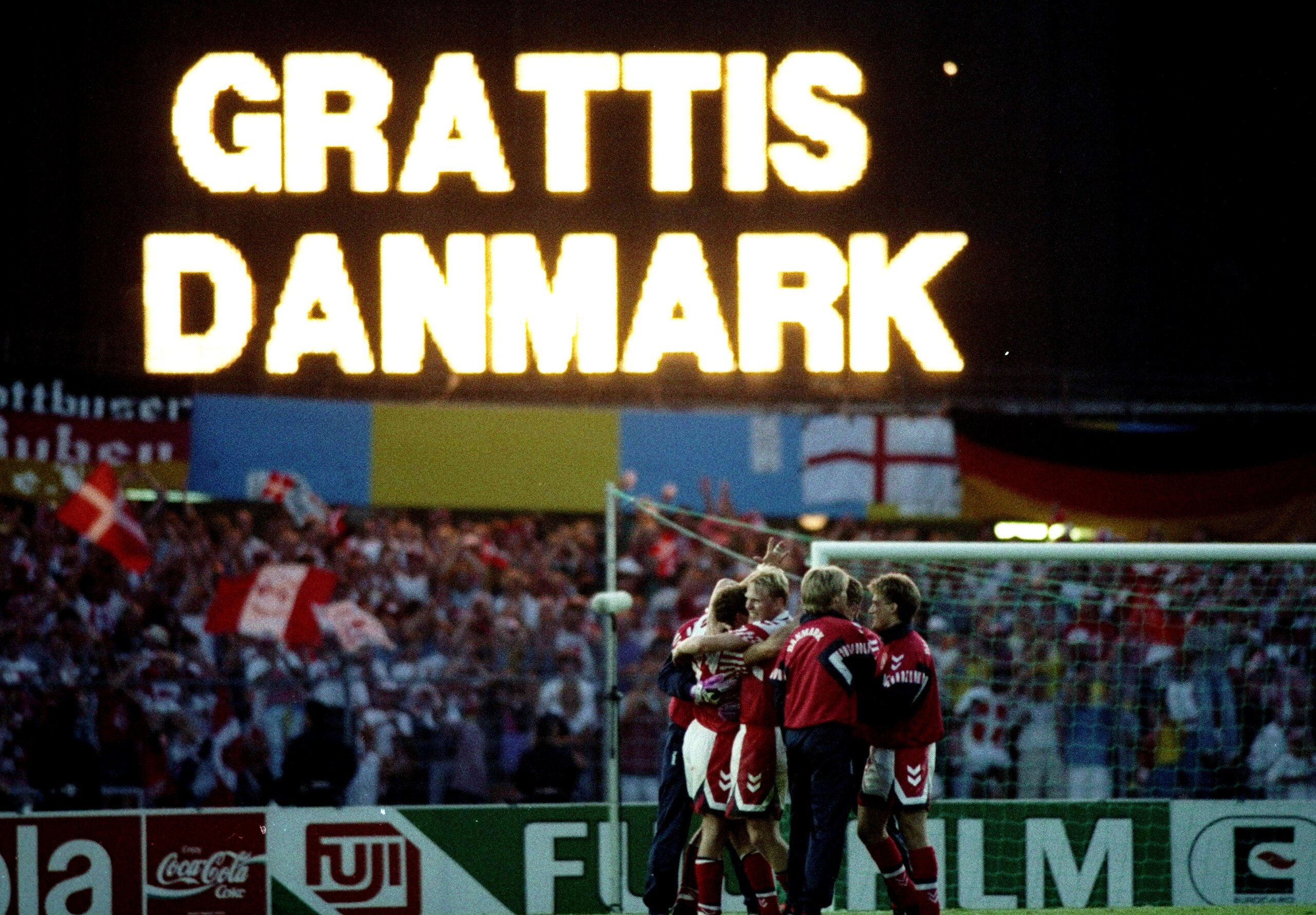 26 Jun 1992:  The scoreboard congratulates Denmark after the European Championship Final against Germany at the Ullevi Stadium in Gothenburg, Sweden. Denmark won the match 2-0. \ Mandatory Credit: Shaun Botterill /Allsport