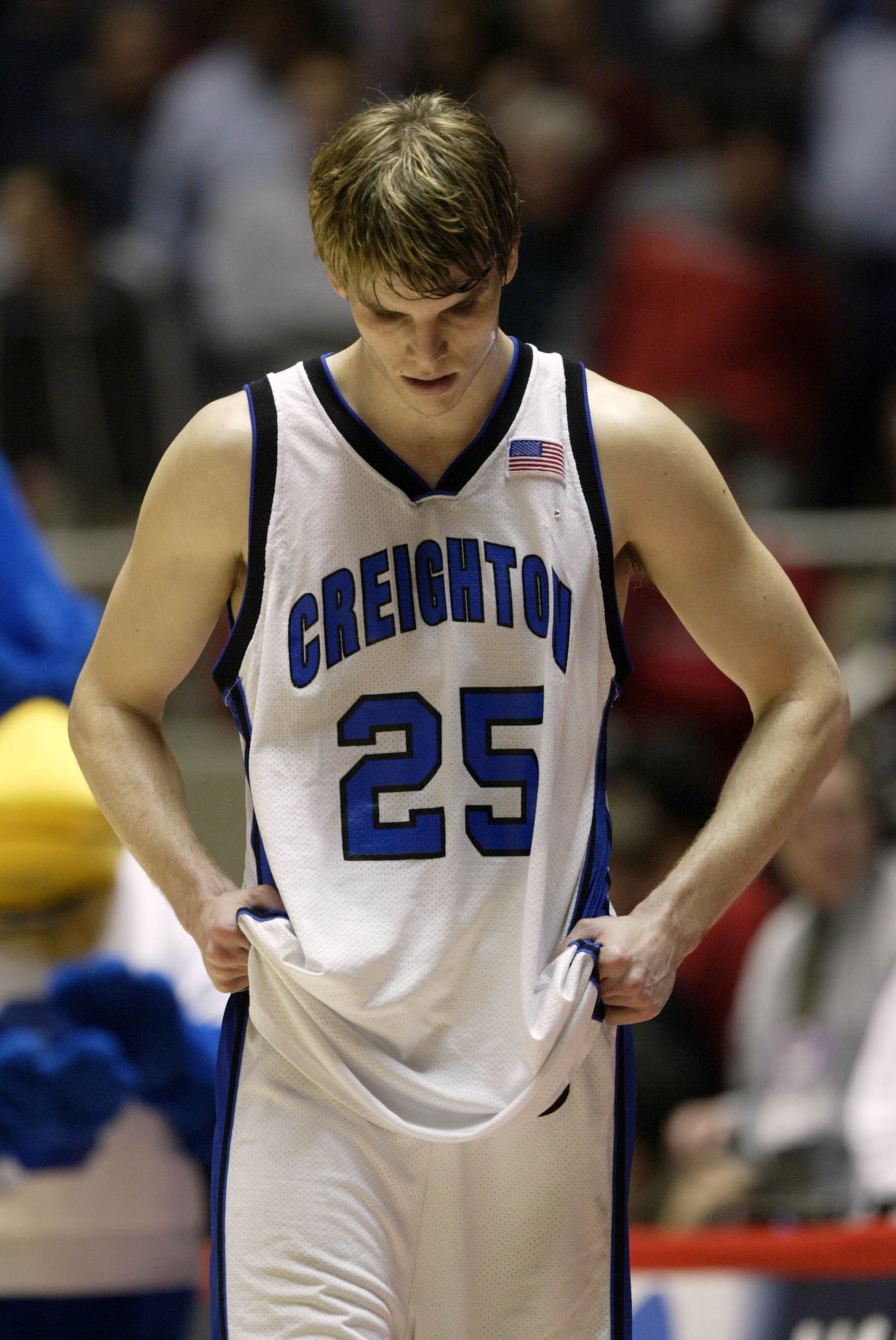 SALT LAKE CITY - MARCH 20:  Kyle Korver #25 of Creighton walks off the court following their 79-73 defeat by Central Michigan during the first round of the NCAA Tournament on March 20, 2003 at the Huntsman Center in Salt Lake City, Utah.  (Photo by Jeff G