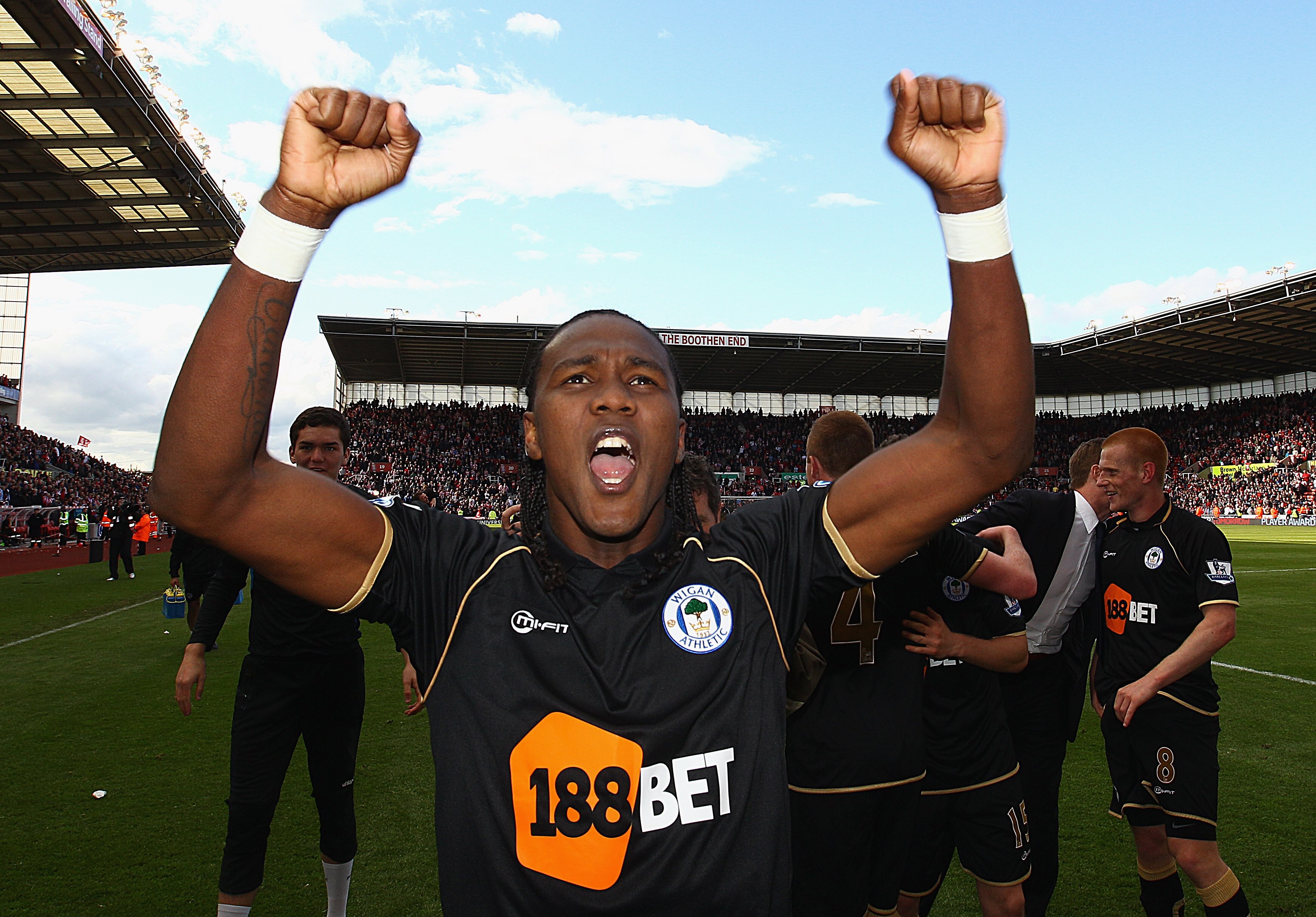 STOKE ON TRENT, ENGLAND - MAY 22: Hugo Rodallega of Wigan celebrates staying up during the Barclays Premier League match between Stoke City and Wigan Athletic at Britannia Stadium on May 22, 2011 in Stoke on Trent, England. (Photo by Richard Heathcote/G STOKE ON TRENT, ENGLAND - MAY 22: Hugo Rodallega of Wigan celebrates staying up during the Barclays Premier League match between Stoke City and Wigan Athletic at Britannia Stadium on May 22, 2011 in Stoke on Trent, England. (Photo by Richard Heathcote/G