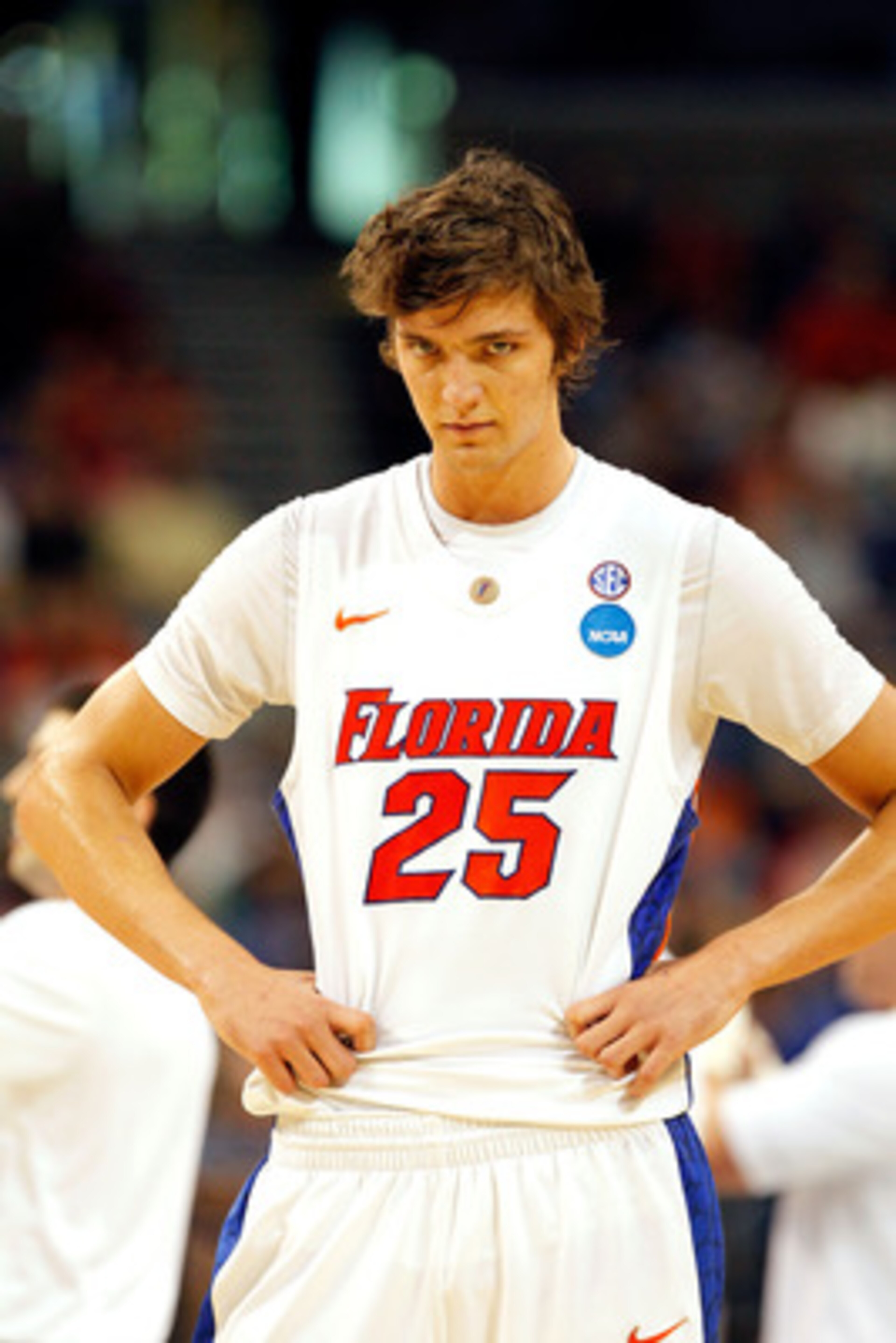 TAMPA, FL - MARCH 19: Chandler Parsons #25 of the Florida Gators looks on against the UCLA Bruins during the third round of the 2011 NCAA men's basketball tournament at St. Pete Times Forum on March 19, 2011 in Tampa, Florida. Florida won 73-65. (Photo b TAMPA, FL - MARCH 19: Chandler Parsons #25 of the Florida Gators looks on against the UCLA Bruins during the third round of the 2011 NCAA men's basketball tournament at St. Pete Times Forum on March 19, 2011 in Tampa, Florida. Florida won 73-65. (Photo b