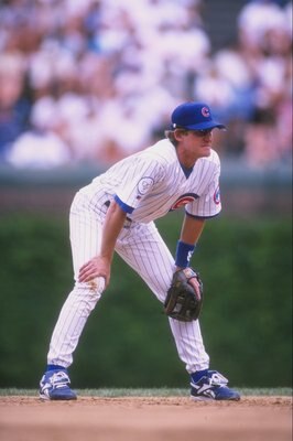 20 May 1998:  Jeff Blauser, #4 of the Chicago Cubs in action during a game against the Los Angeles Dodgers at Wrigley Field in Chicago, Illinois. The Cubs defeated the Dodgers 5-0. Mandatory Credit: Matthew Stockman  /Allsport